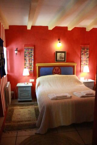 Double or Twin Room - Photo 8