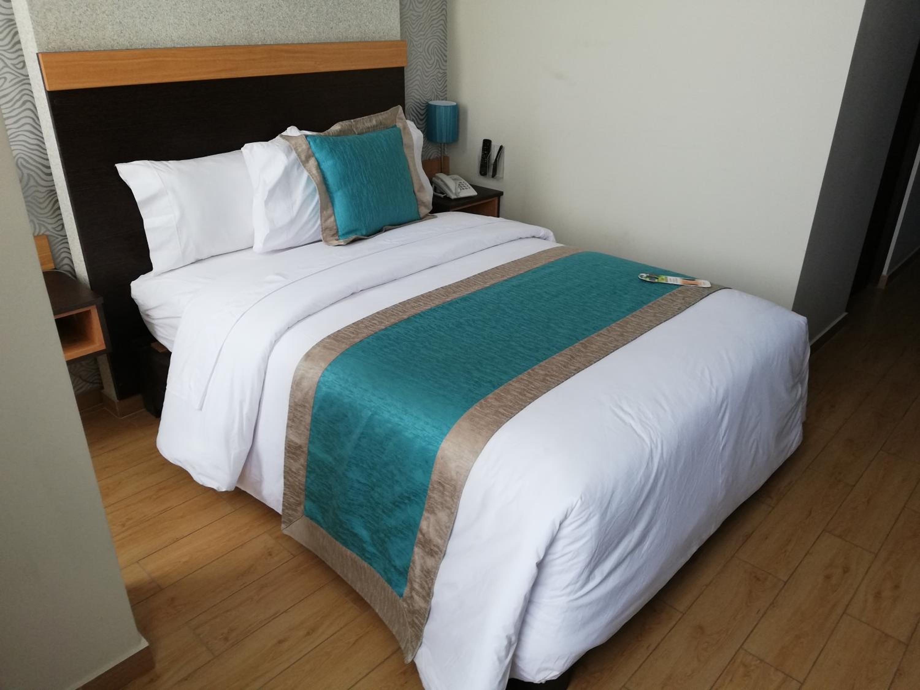 Single Room photo 3