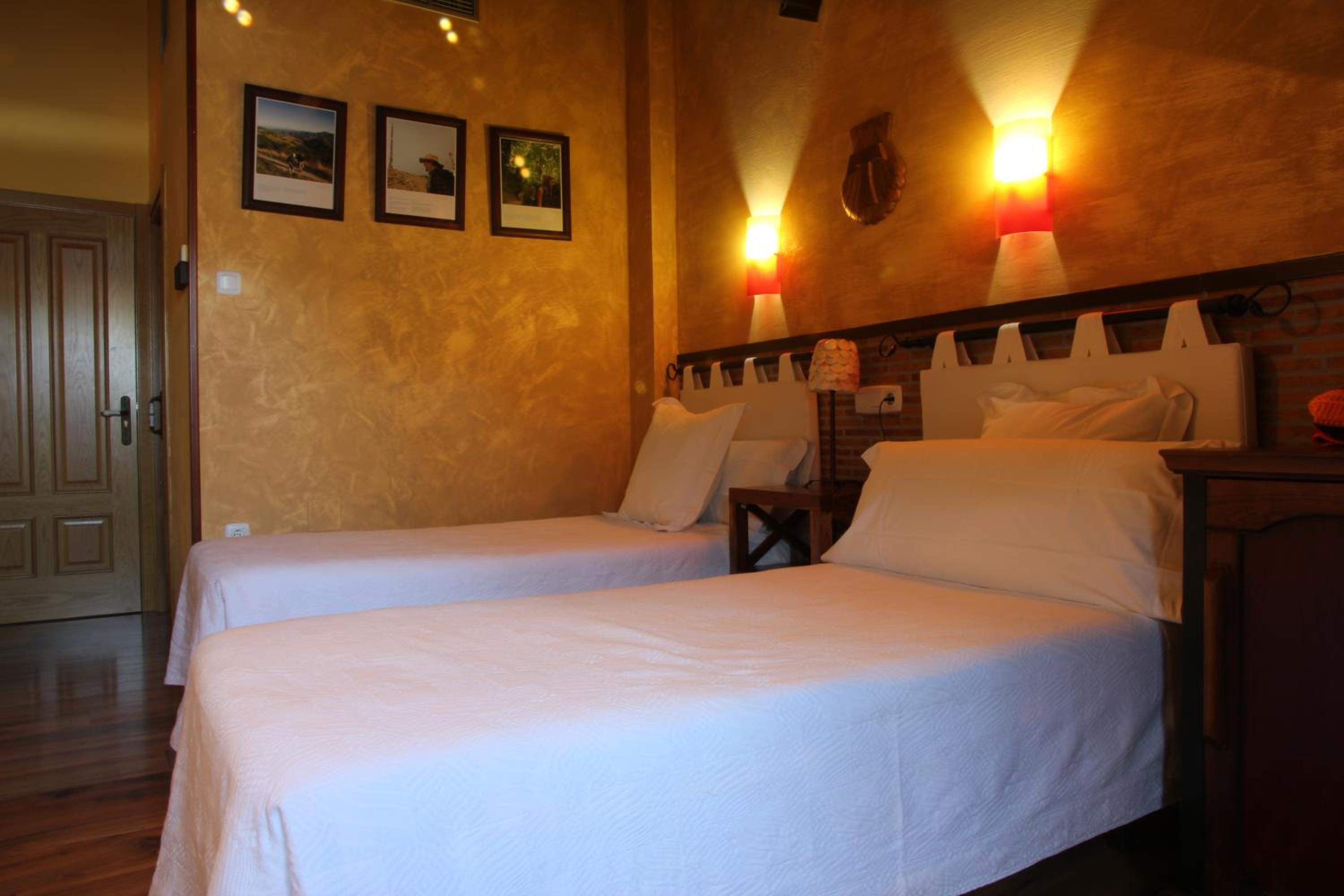 Twin Room photo 2