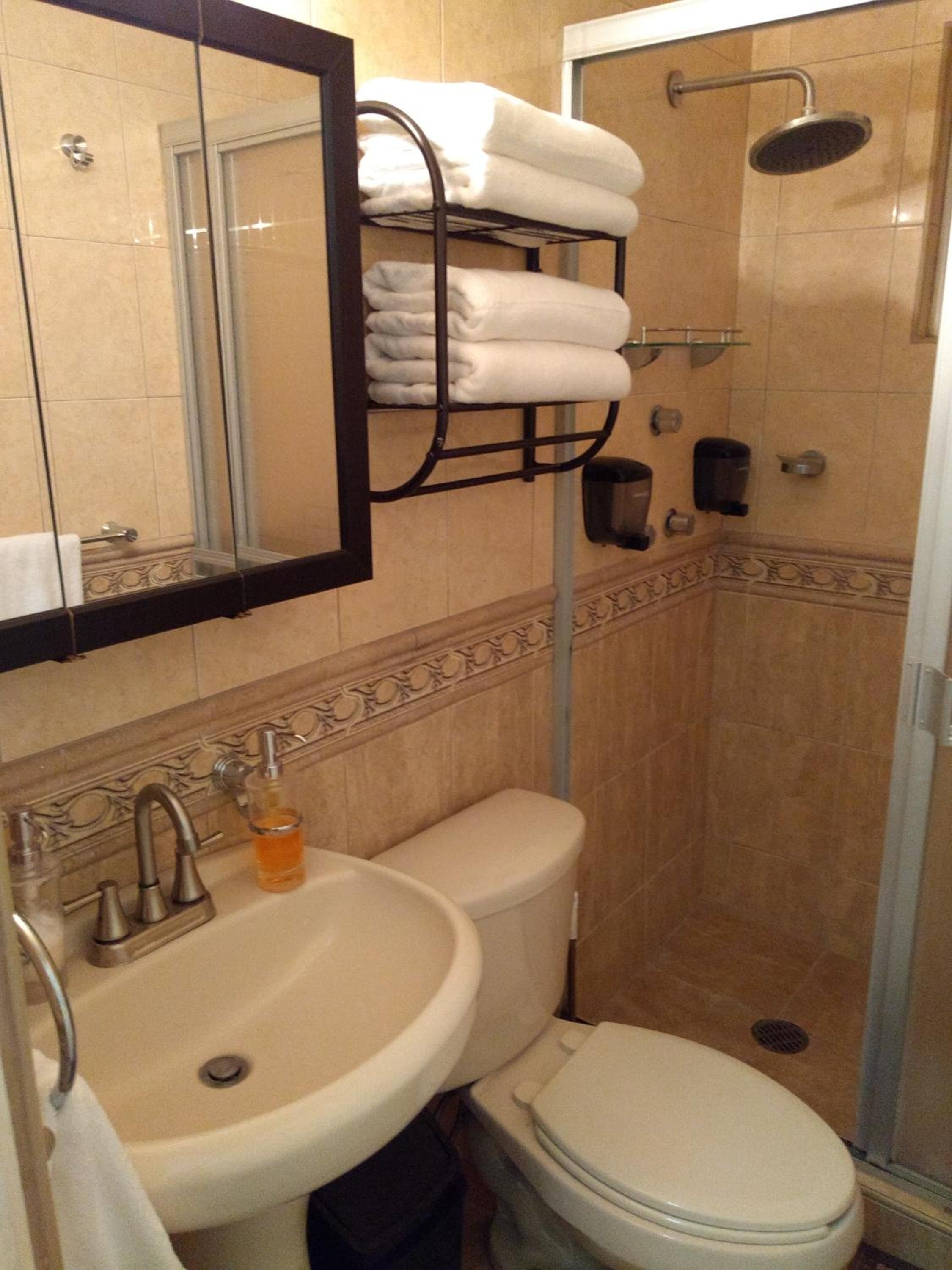 Apartment with Terrace - Photo 32