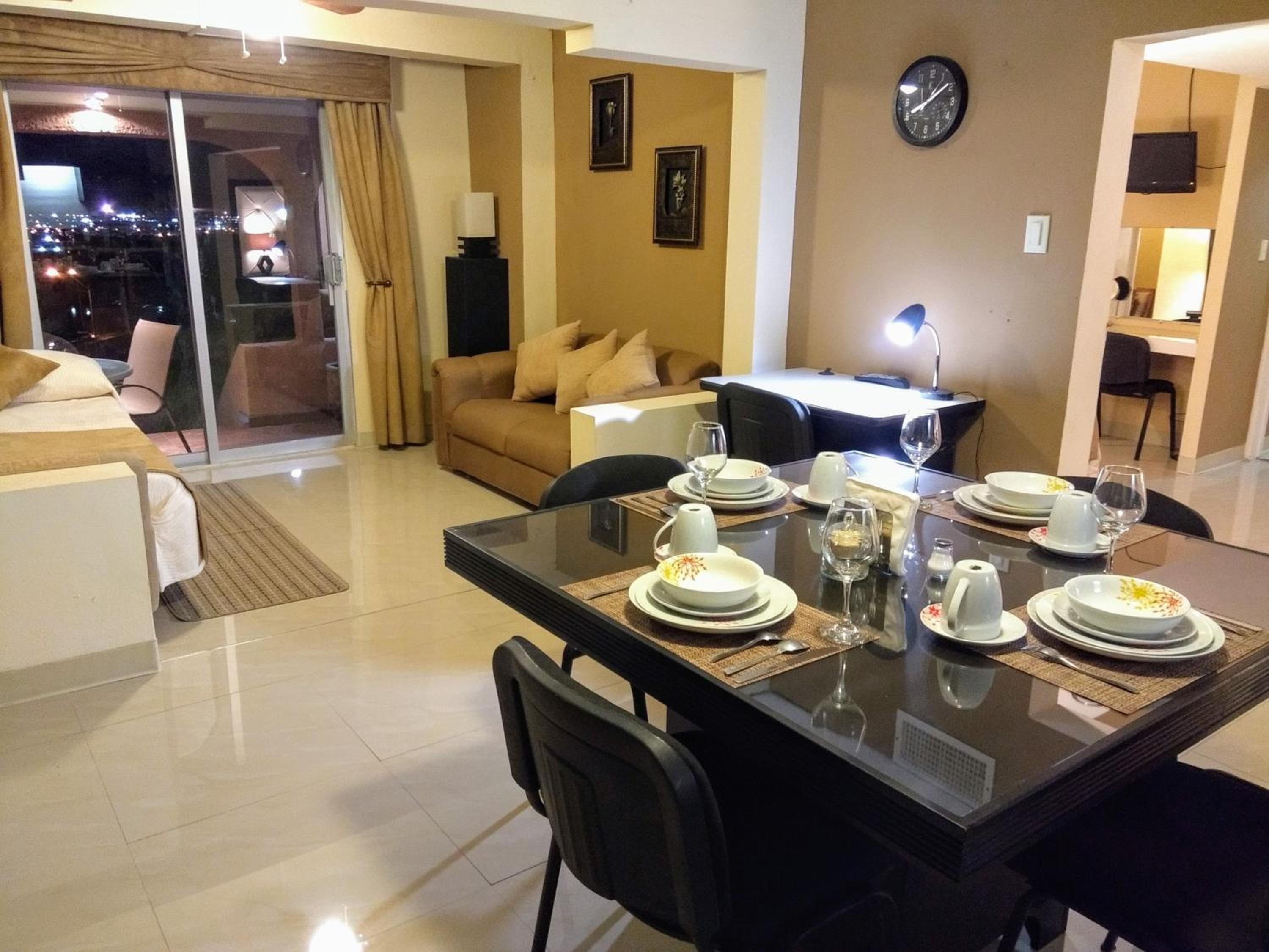 Apartment with Terrace - Photo 27