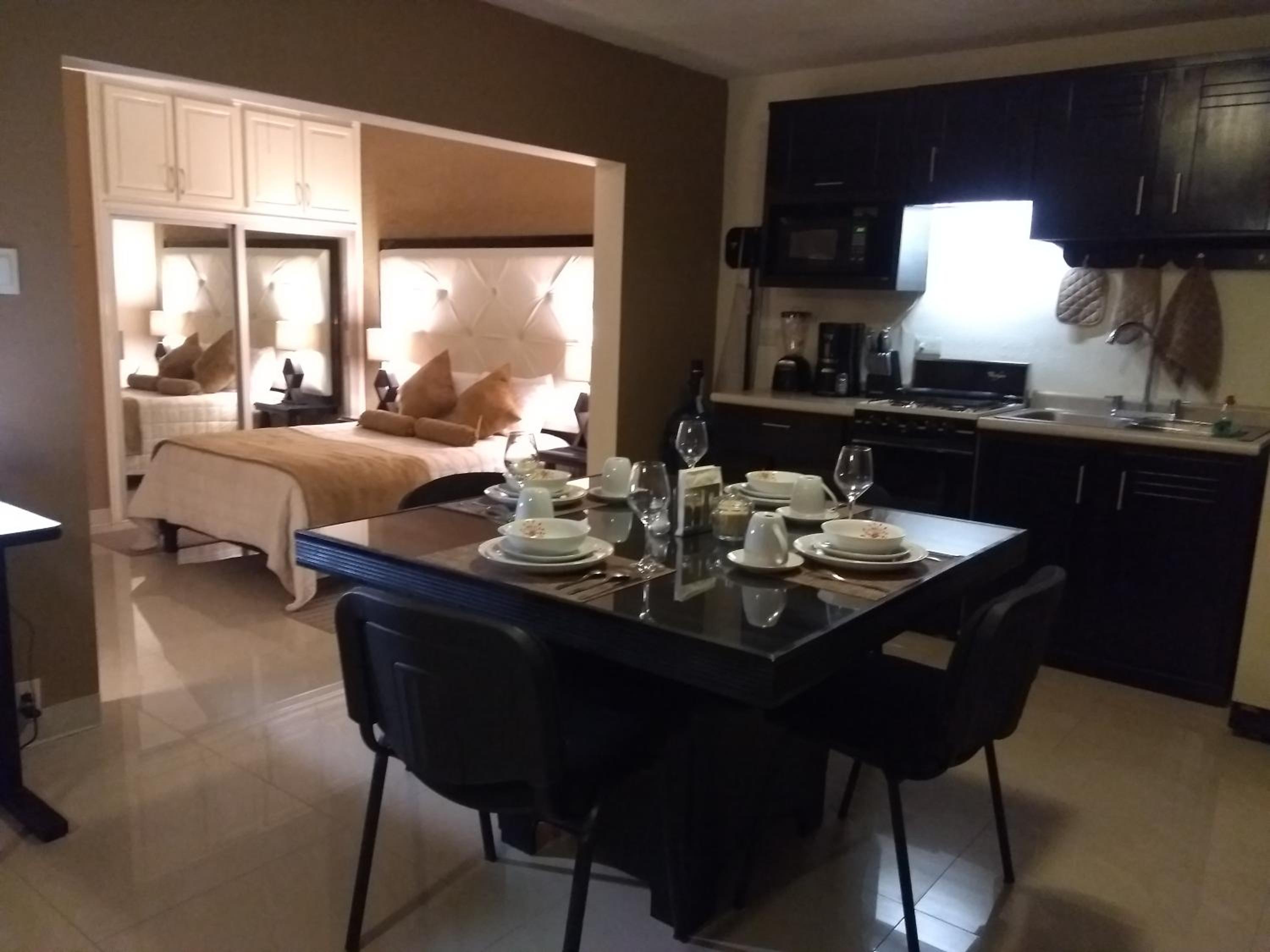 Apartment with Terrace - Photo 30