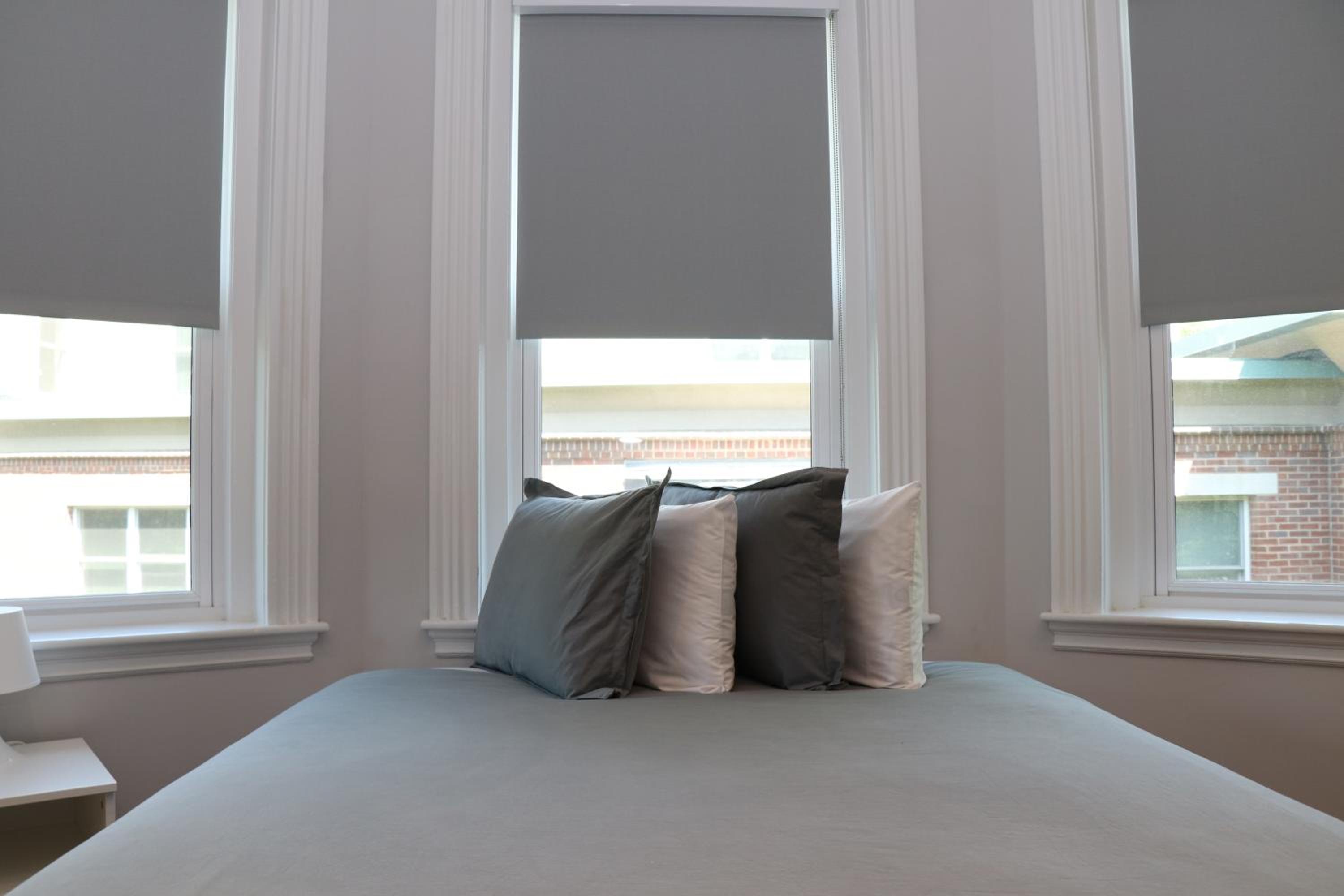 One-Bedroom Apartment - Photo 9