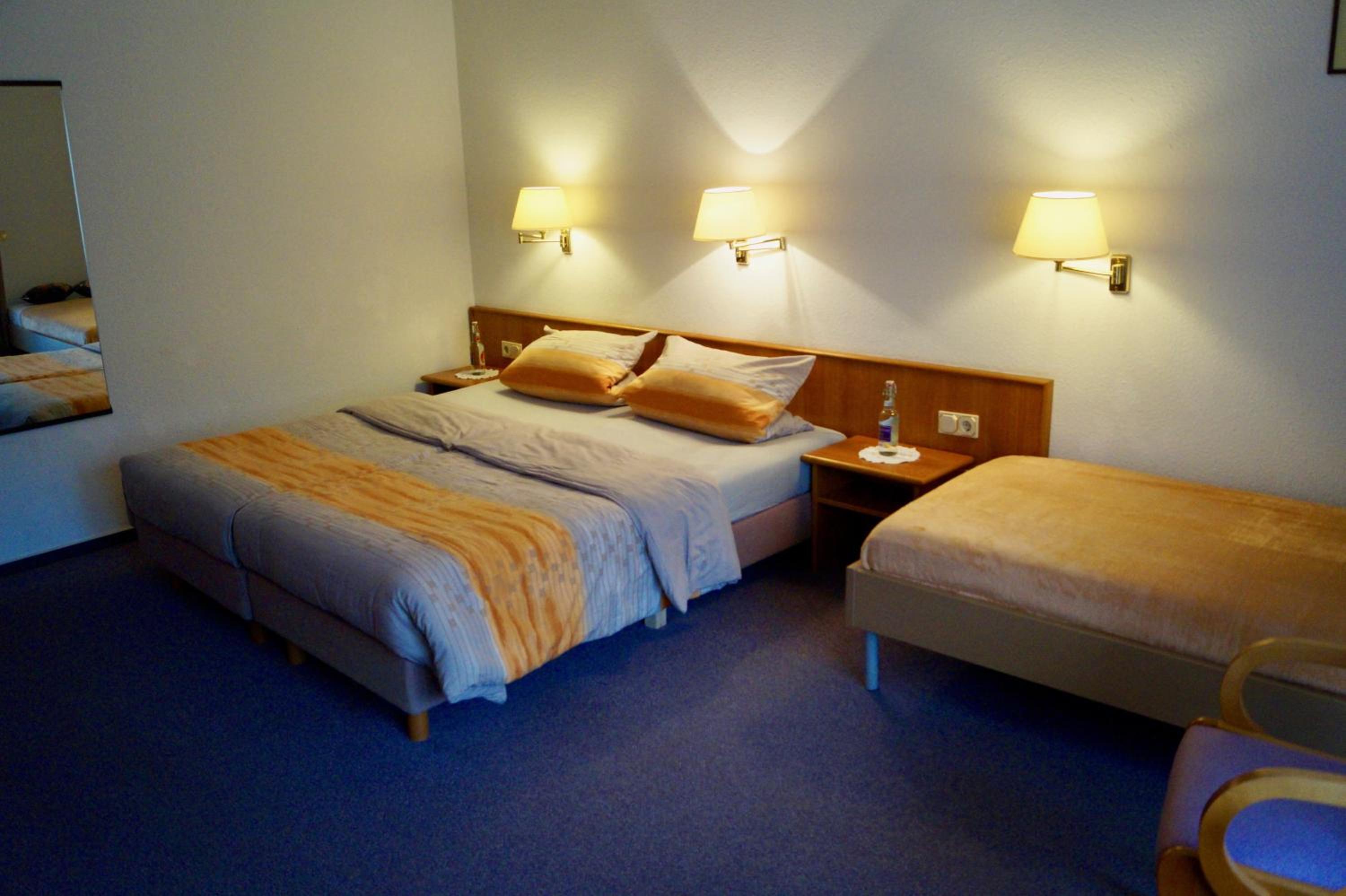 Triple Room with Terrace photo 1