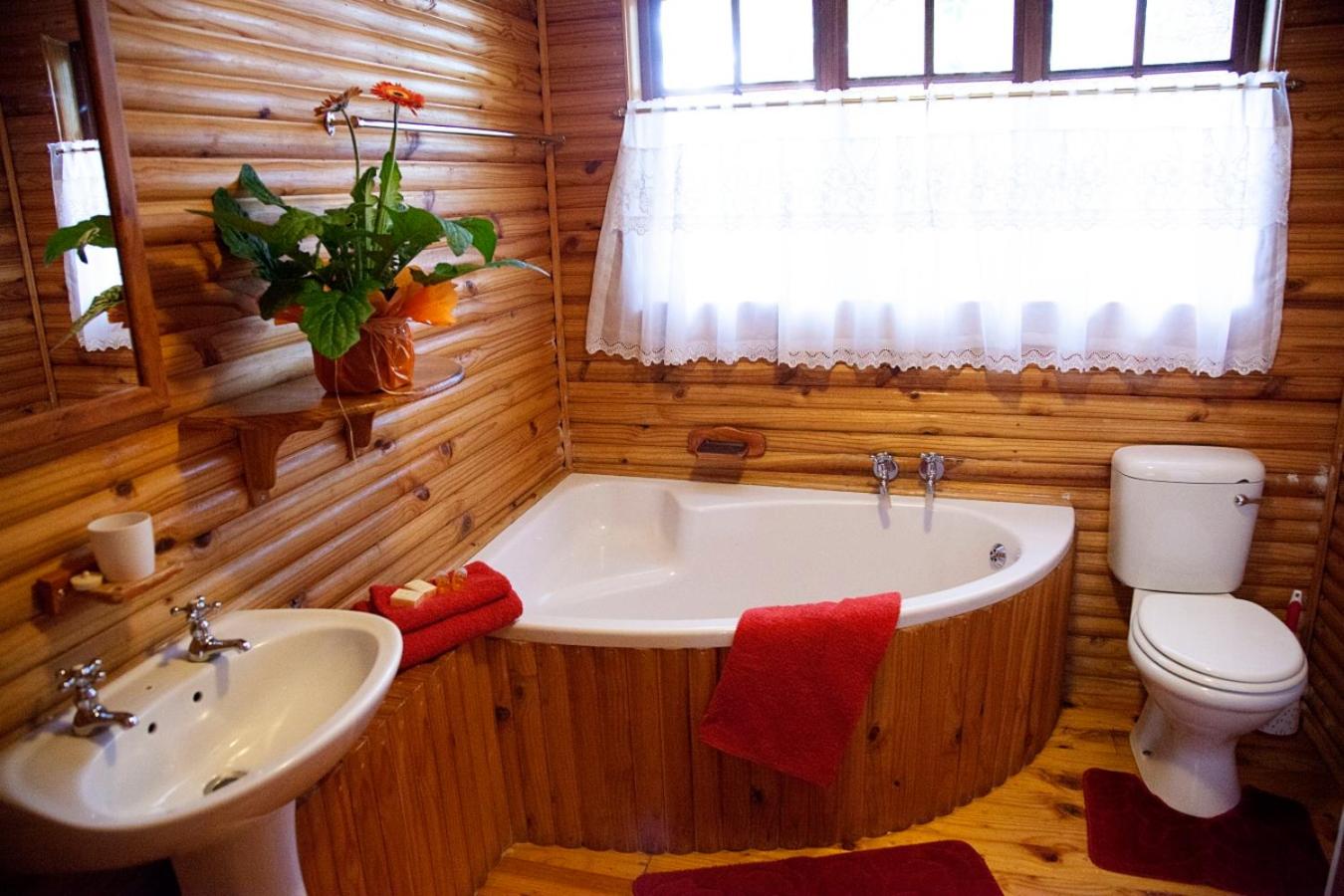 Deluxe Double or Twin Room - Photo 2