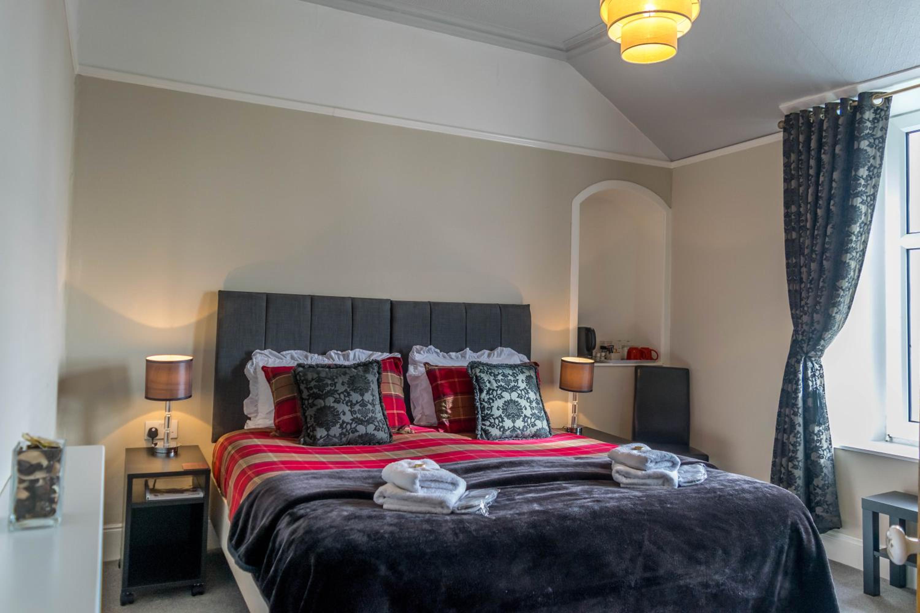 Double or Twin Room with Sea View photo 3