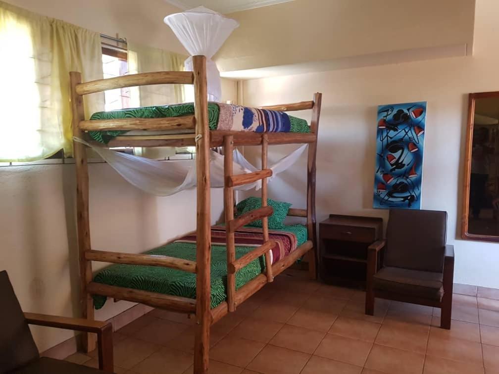 Bed in 8-Bed Mixed Dormitory Room photo 2