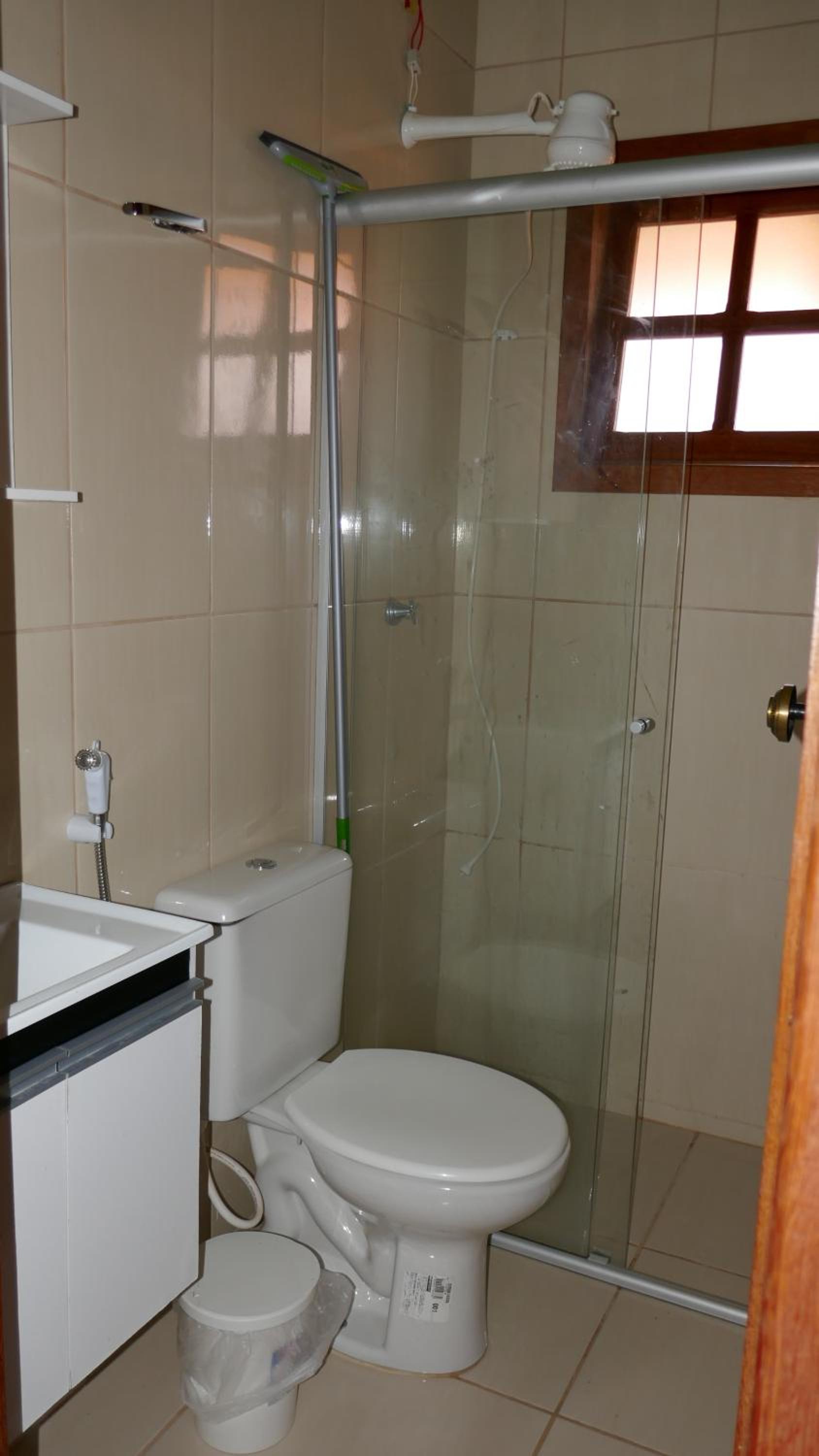 Twin Room with Bathroom photo 2