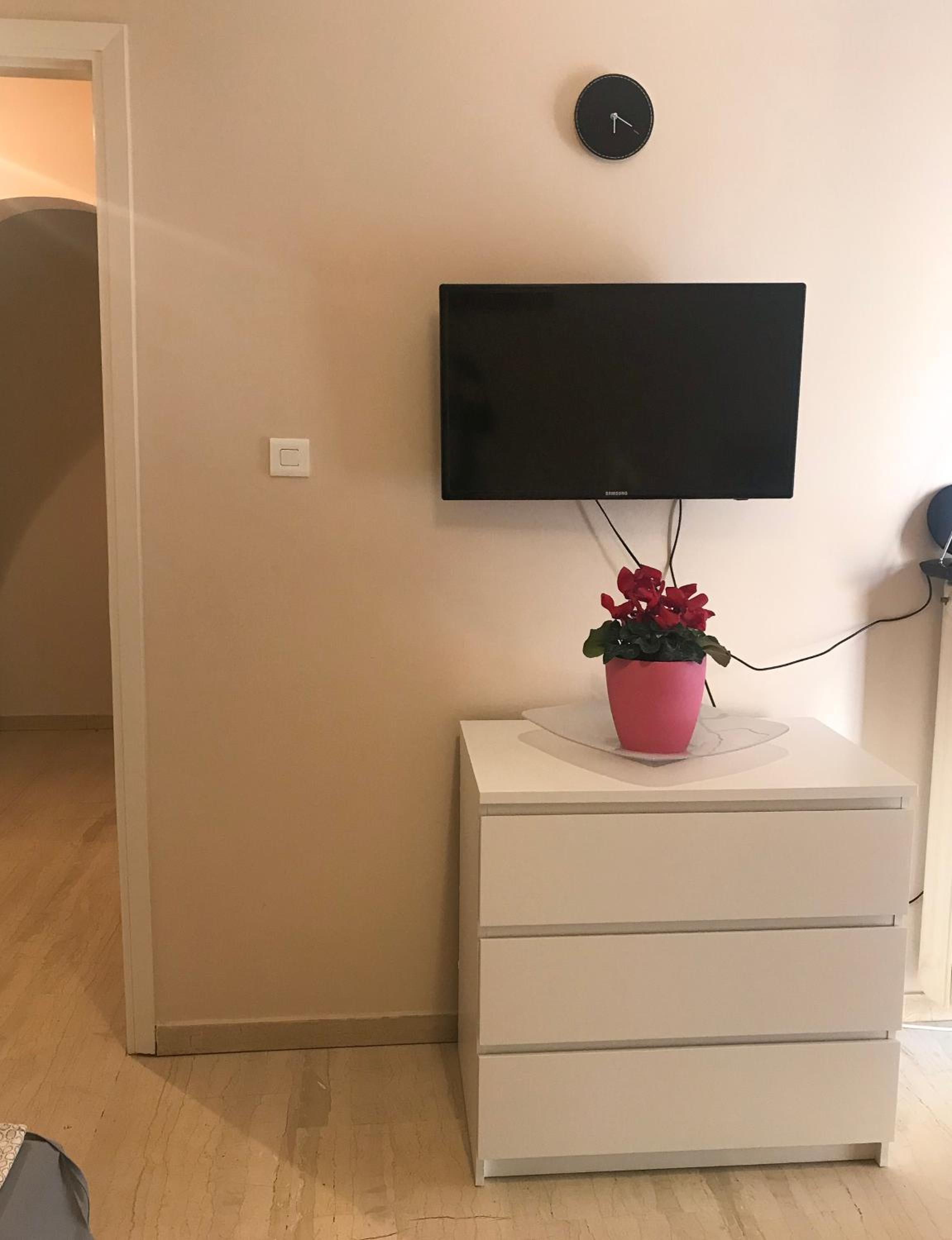 Apartment - Photo 8