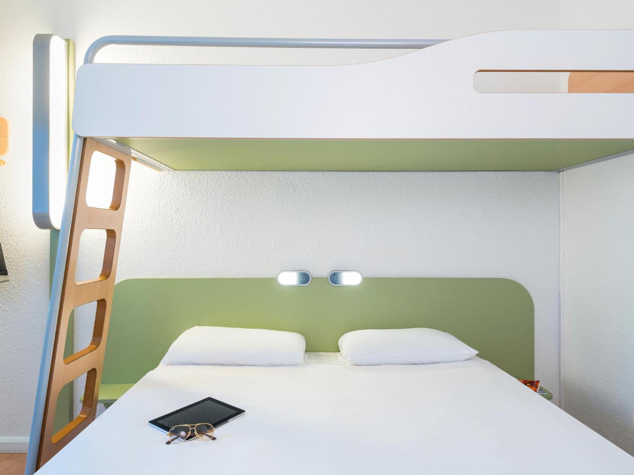 Standard Apartment with One Double Bed and Extra Bed - Photo 11