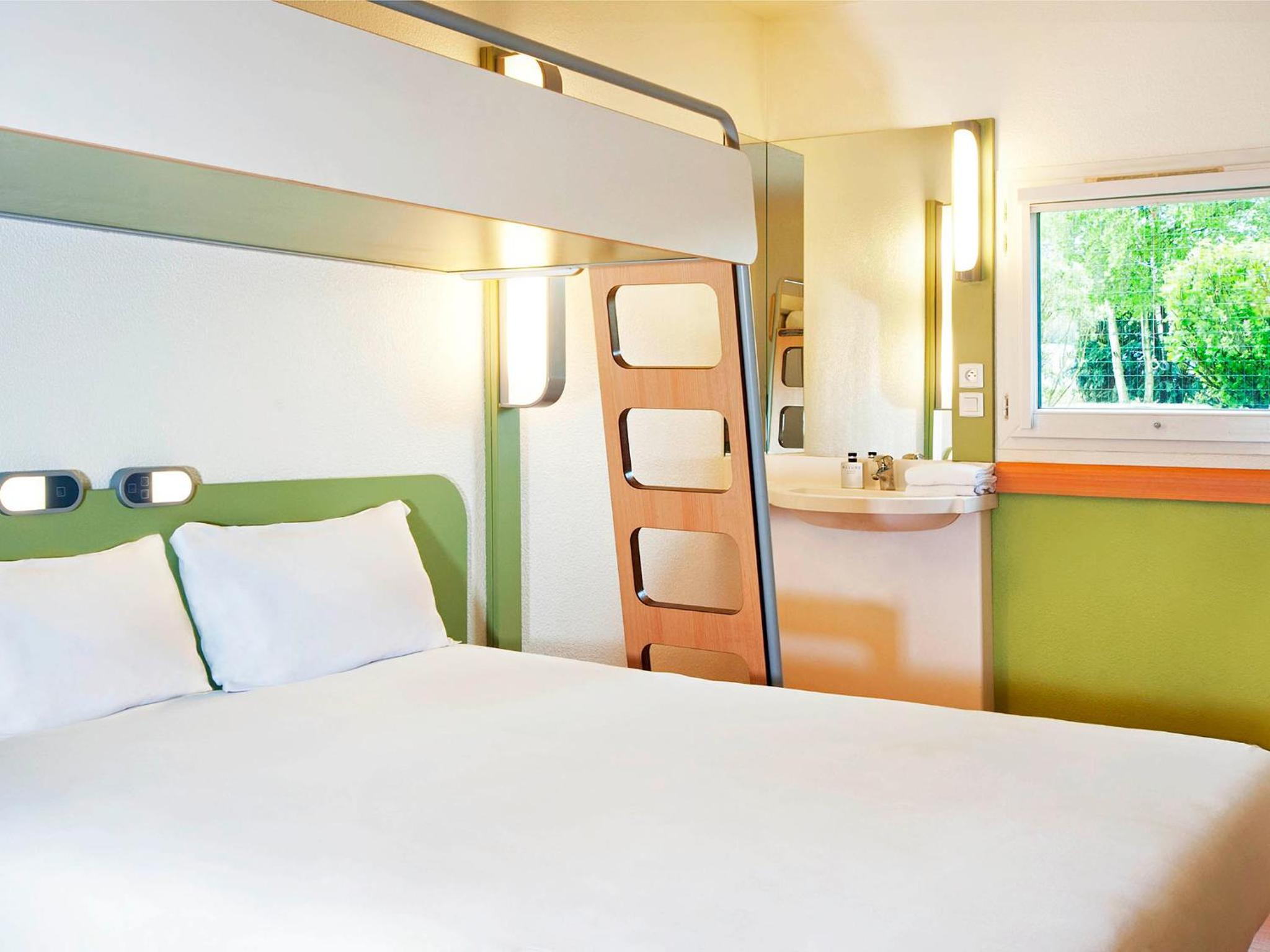 Standard Apartment with One Double Bed and Extra Bed - Photo 9