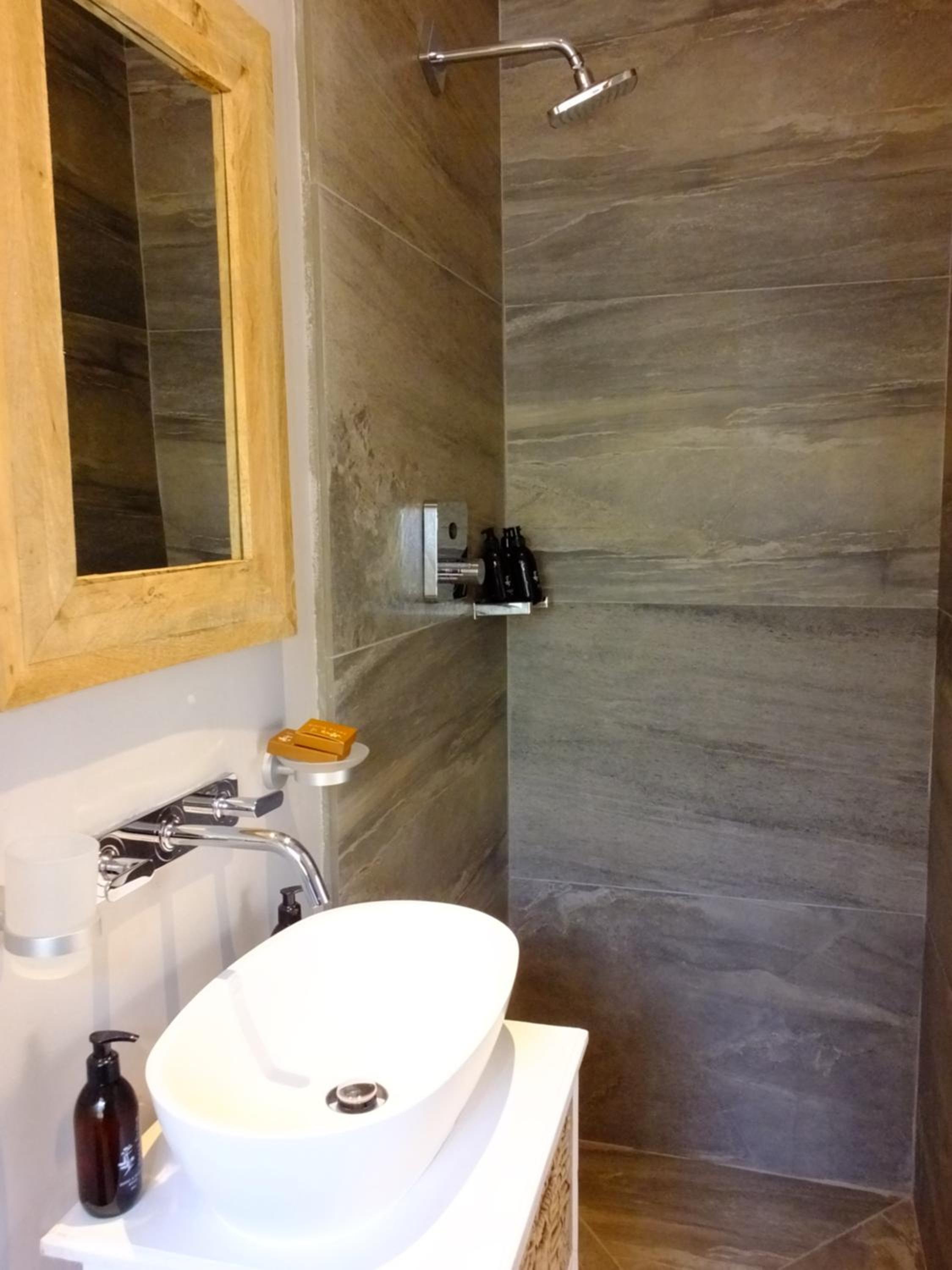 Three-Bedroom House - Photo 18
