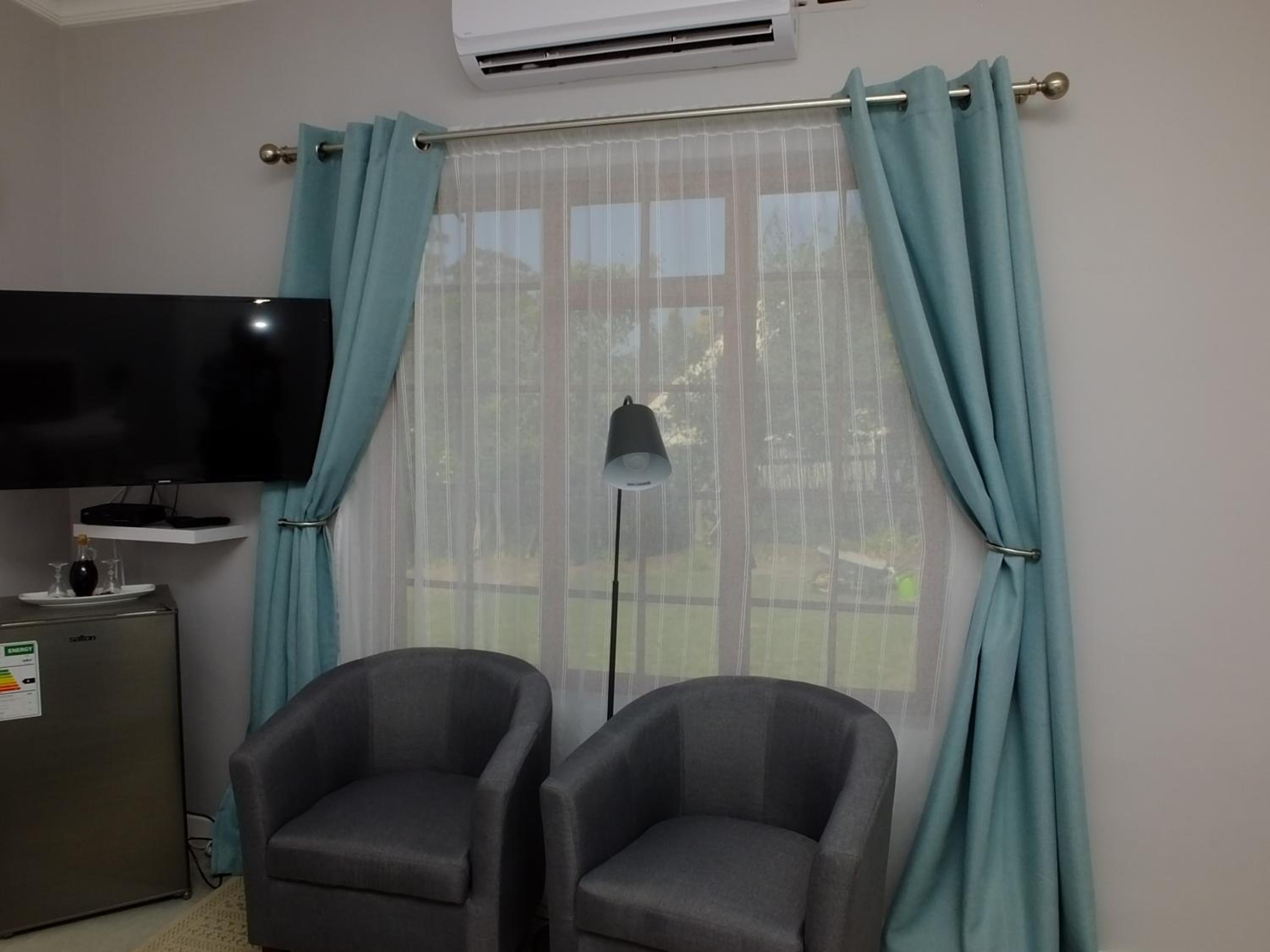 Three-Bedroom House - Photo 17