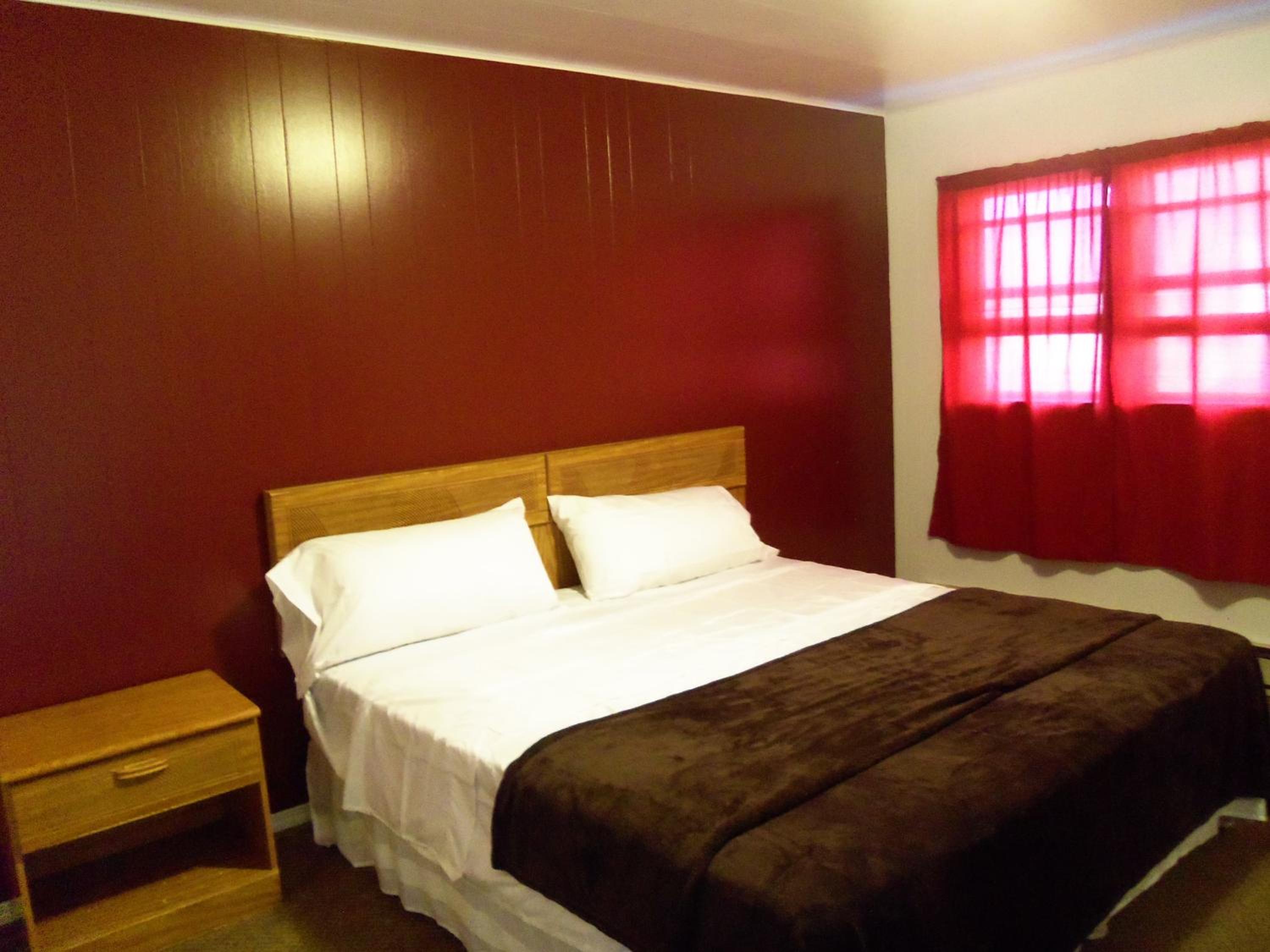 King Room - Non-Smoking photo 1
