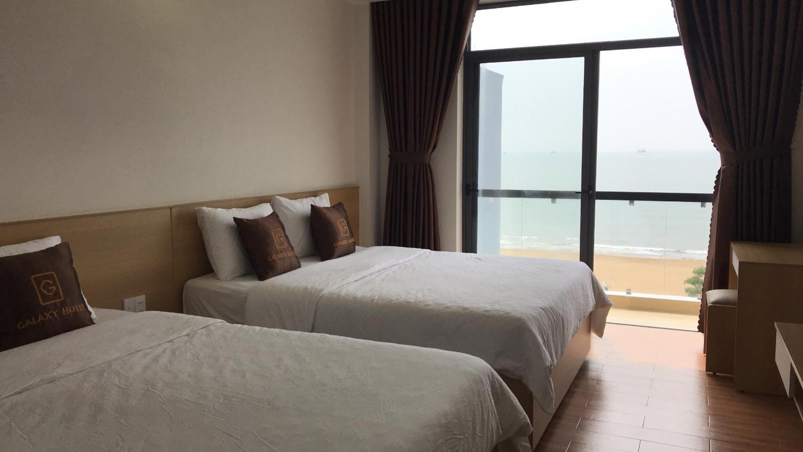 Quadruple Room with Sea View - Photo 1