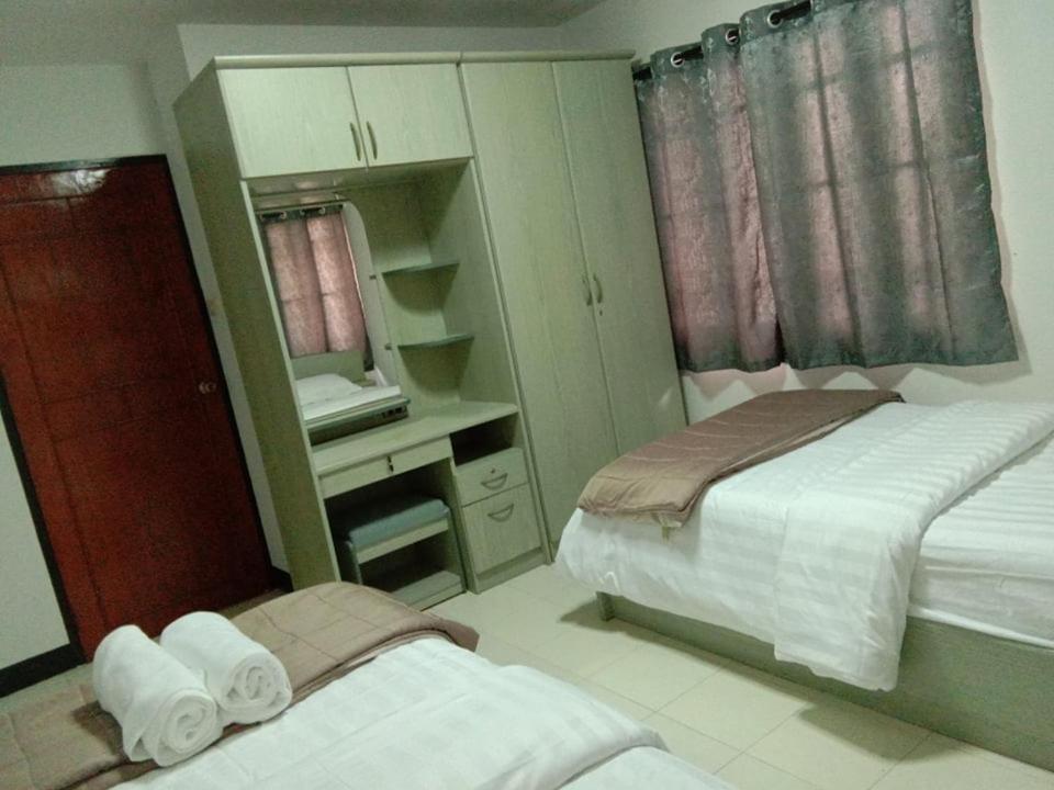 Two-Bedroom Villa - Photo 7