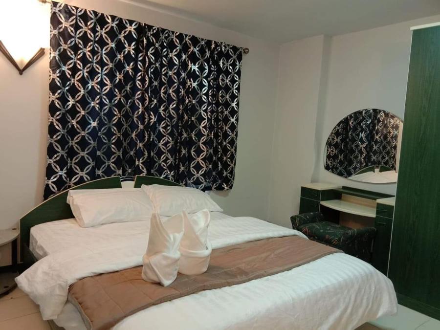 Two-Bedroom Villa - Photo 30