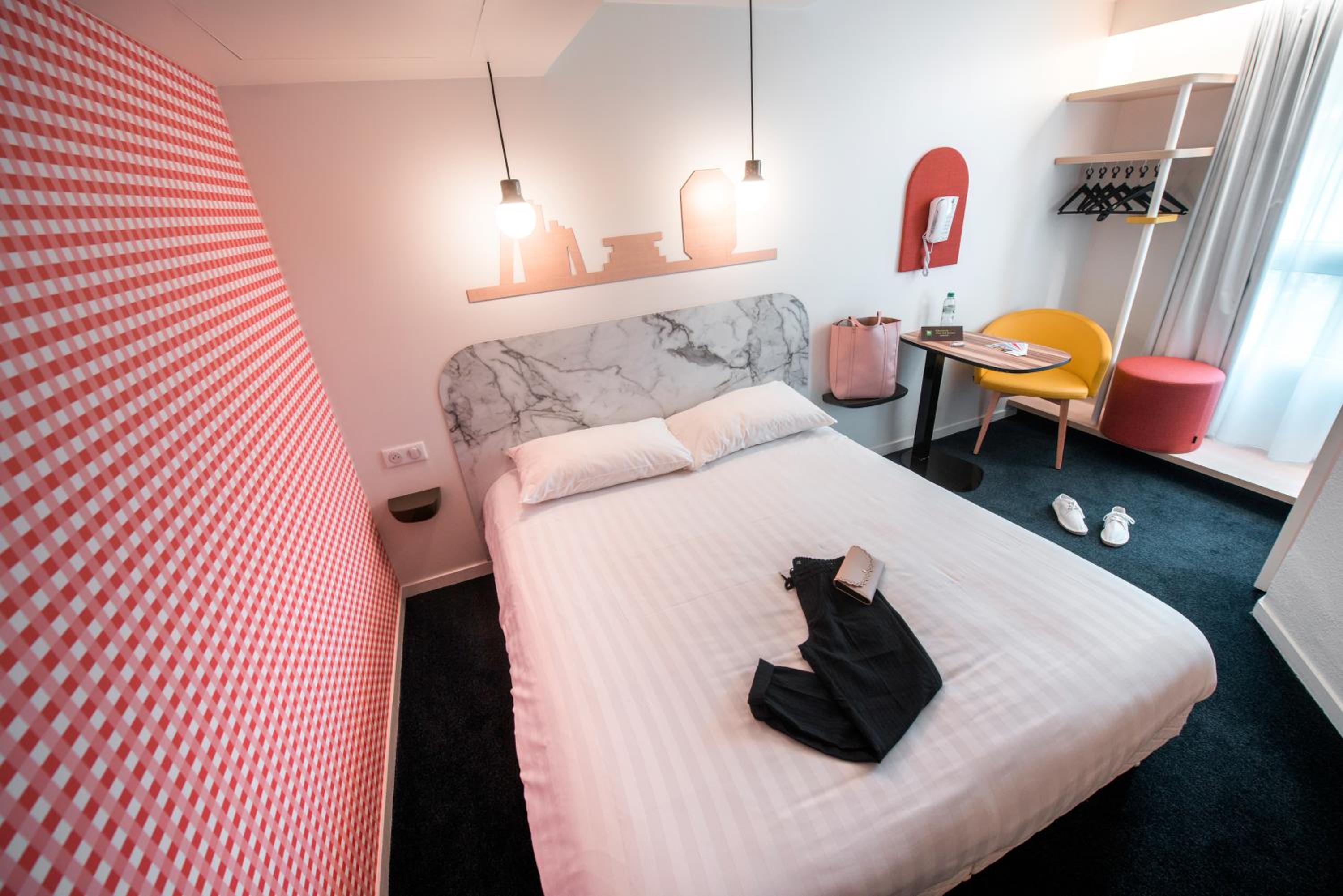 Standard Double Room - Photo 6