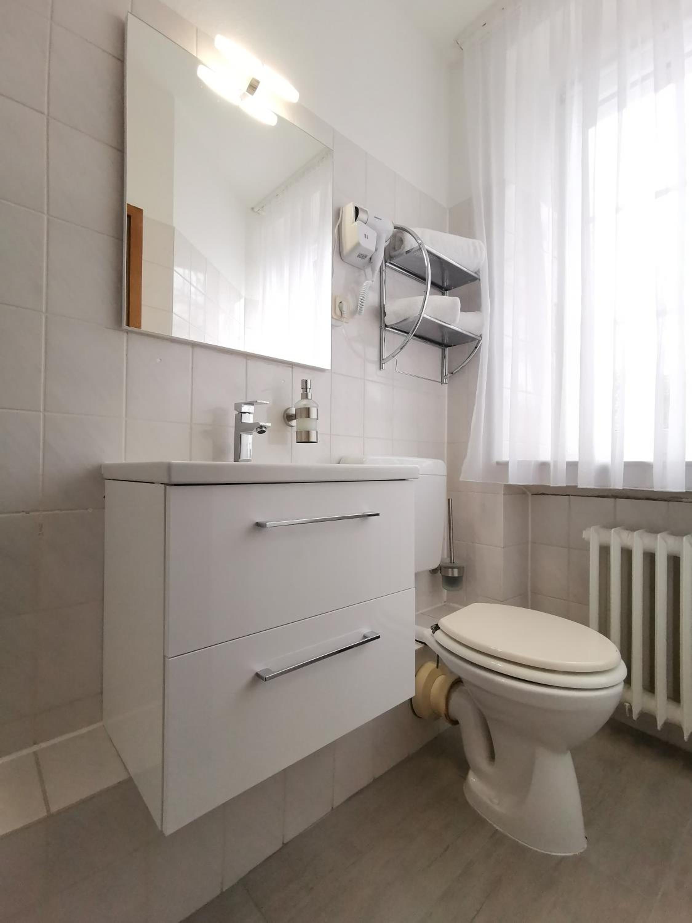 Double Or Twin Room photo 2