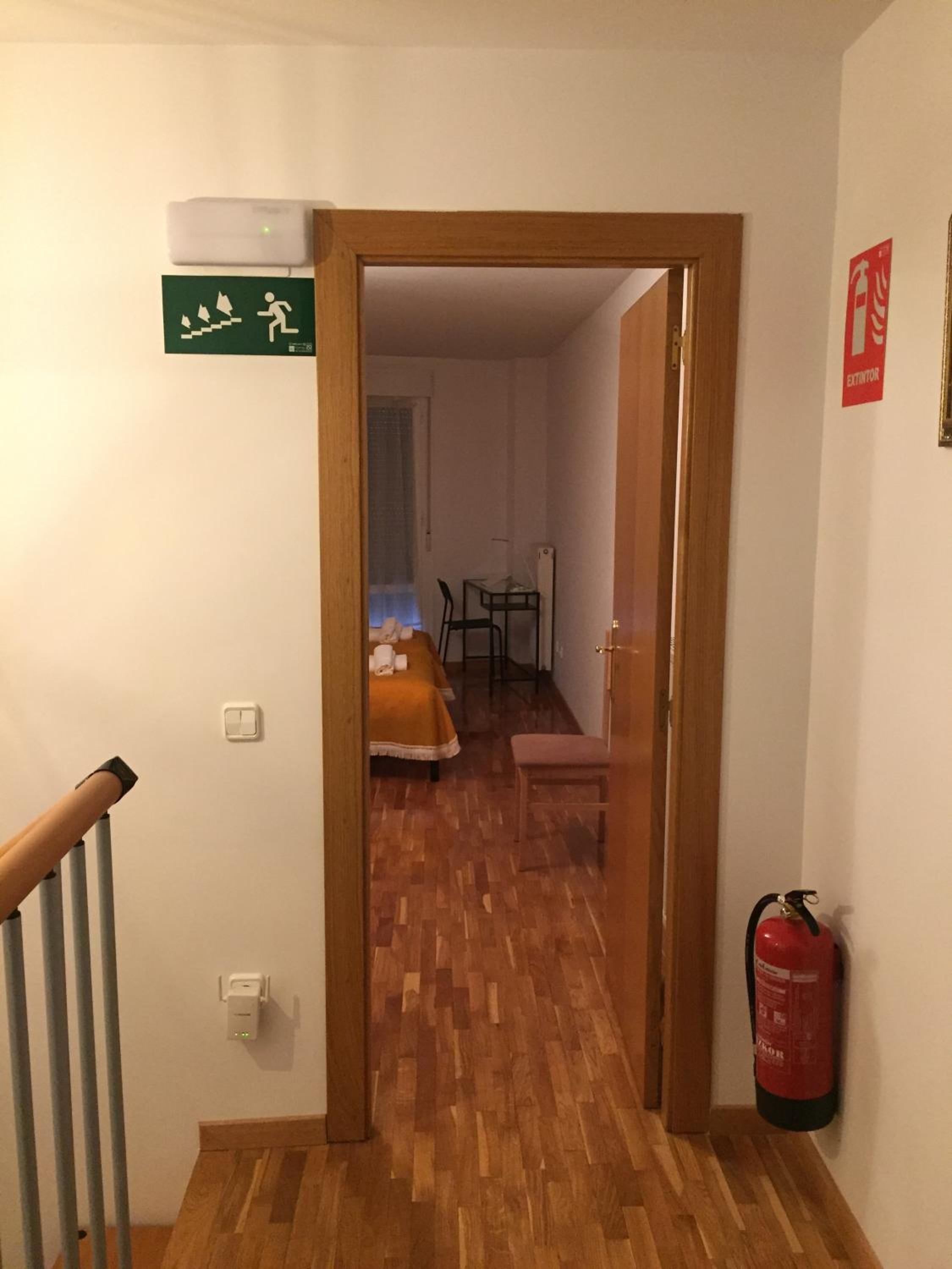 Three-Bedroom Apartment - Photo 24