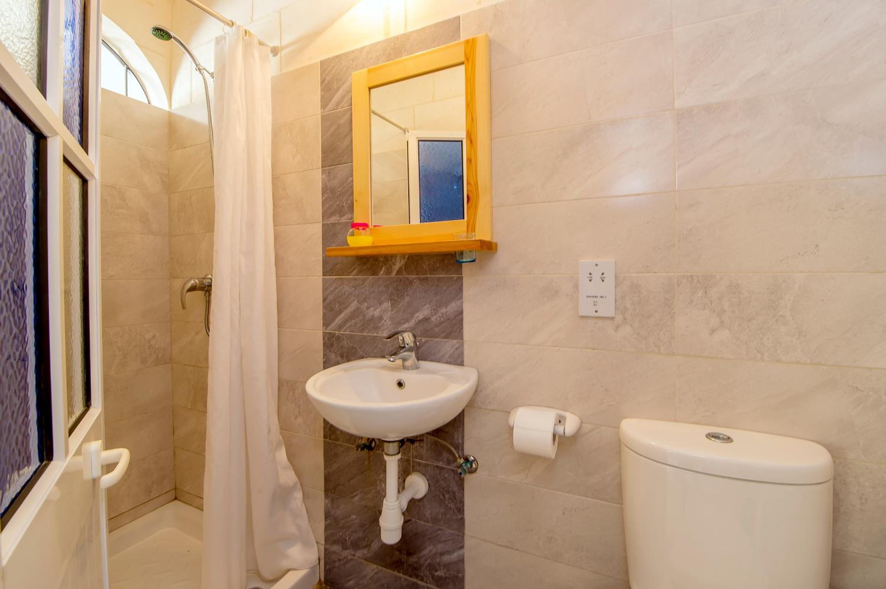 Twin Room - Annex - Photo 6
