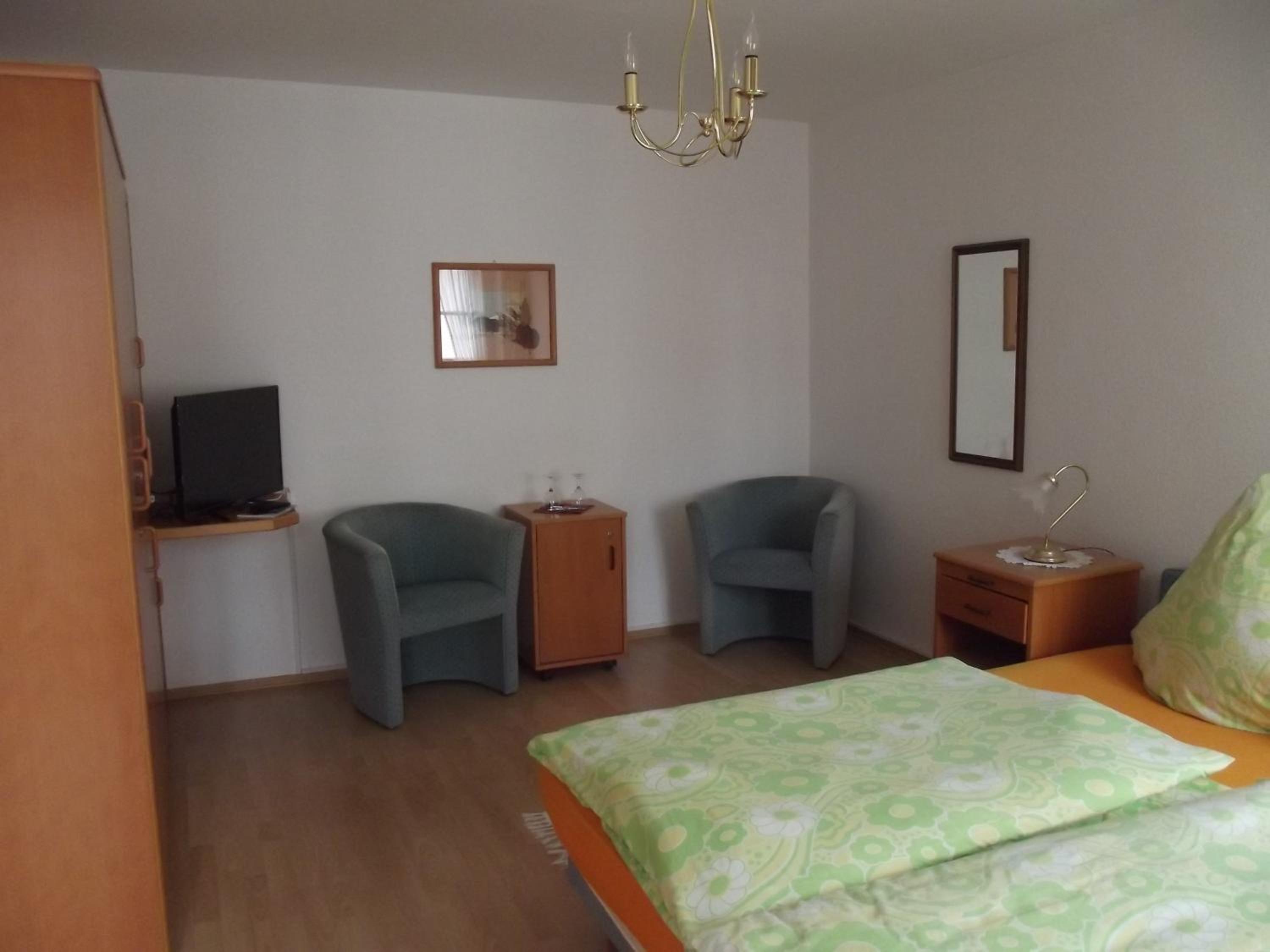 Double Room - Photo 3