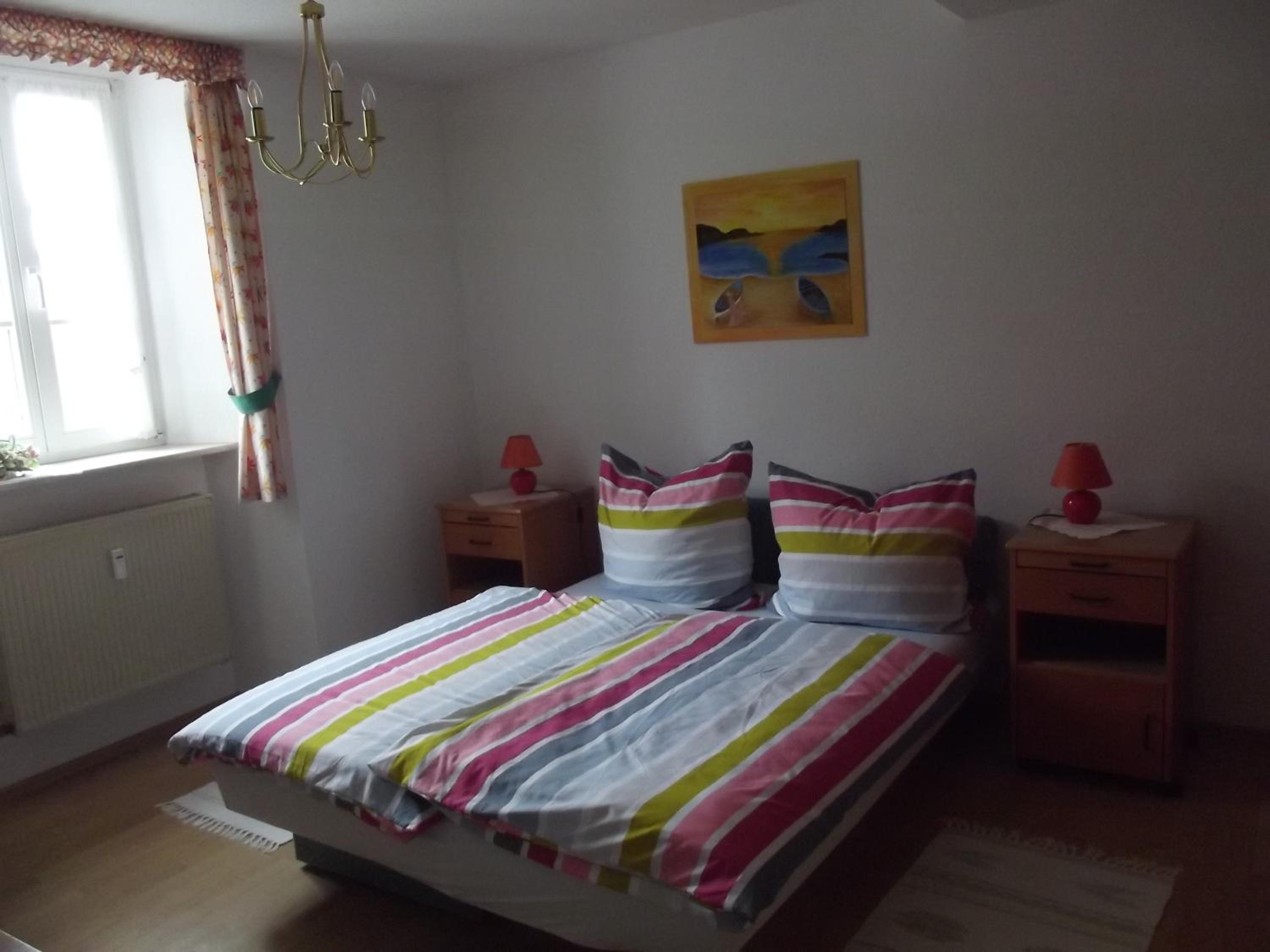 Triple Room with Bathroom - Photo 4