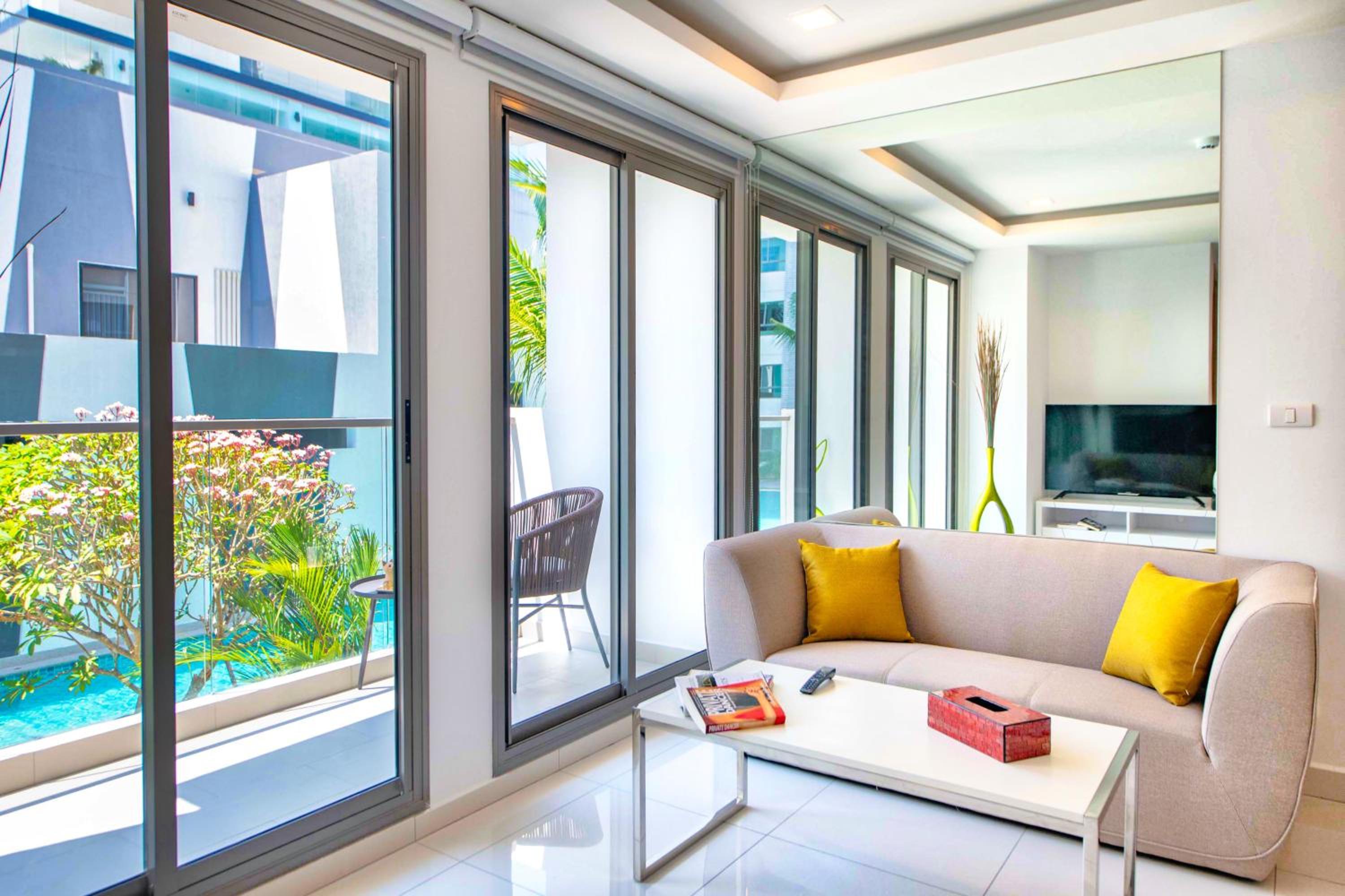 2 Bedroom Exclusive Suite - Pool View