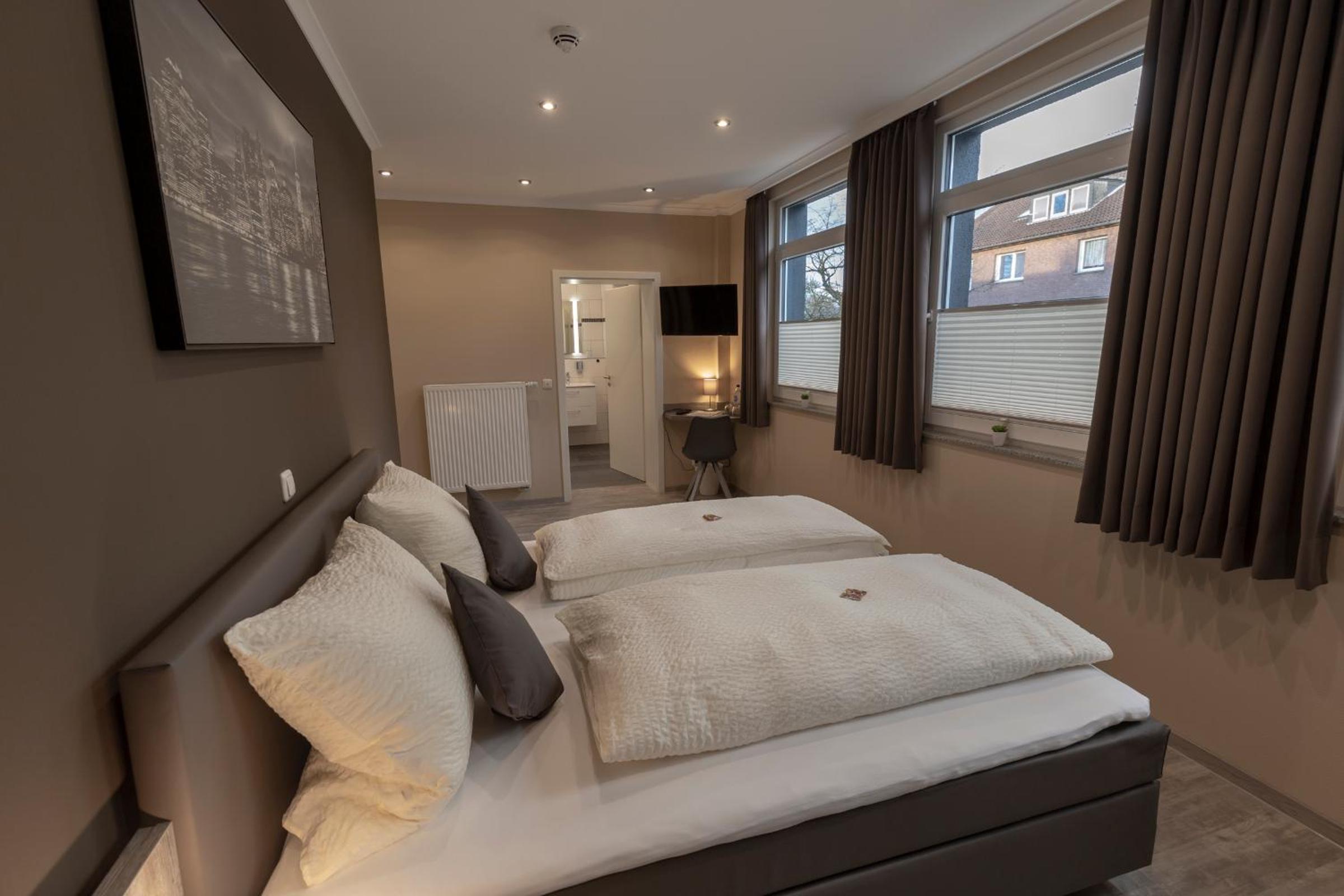 Deluxe Double Room - Photo 6