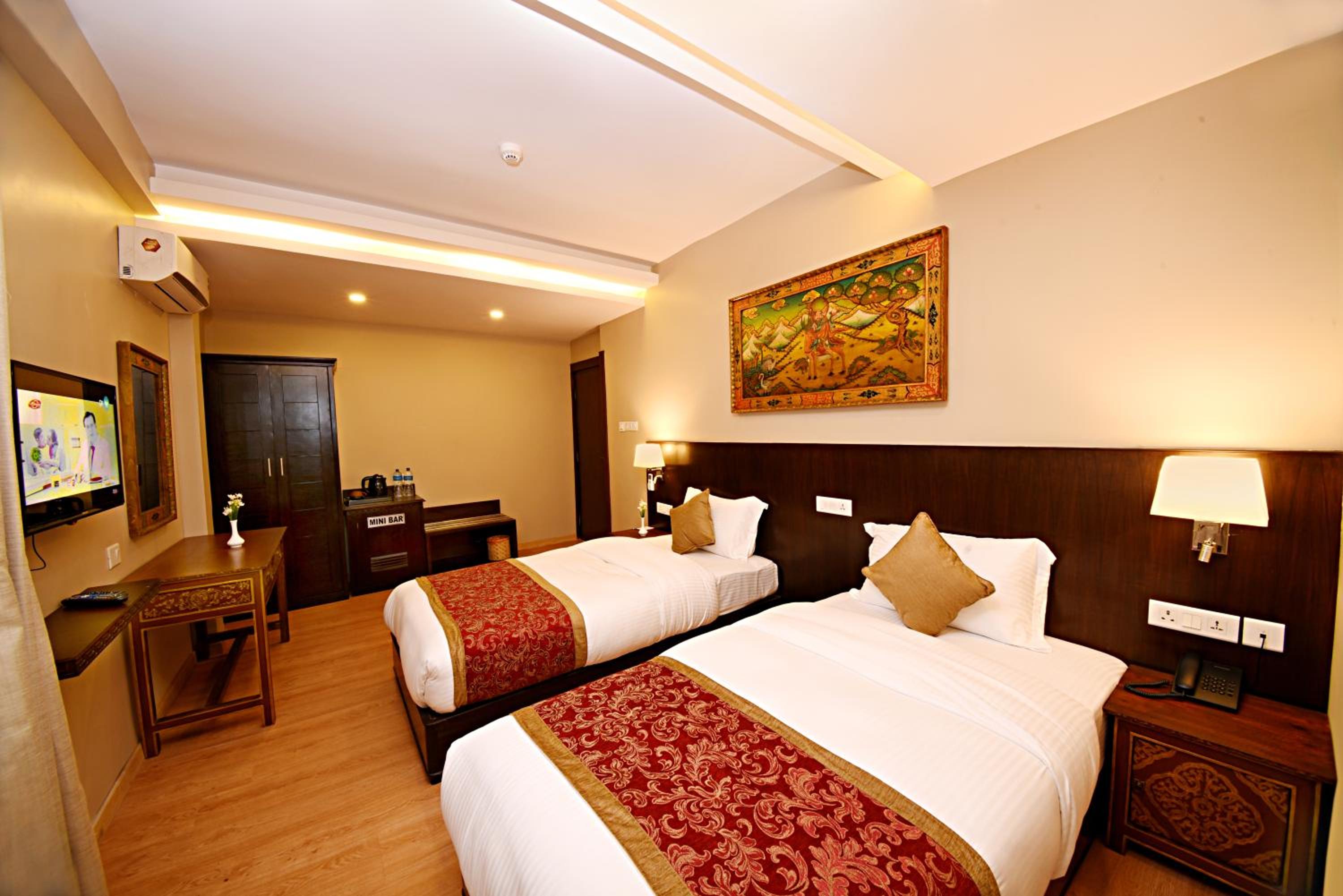 Deluxe Double or Twin Room - Photo 26