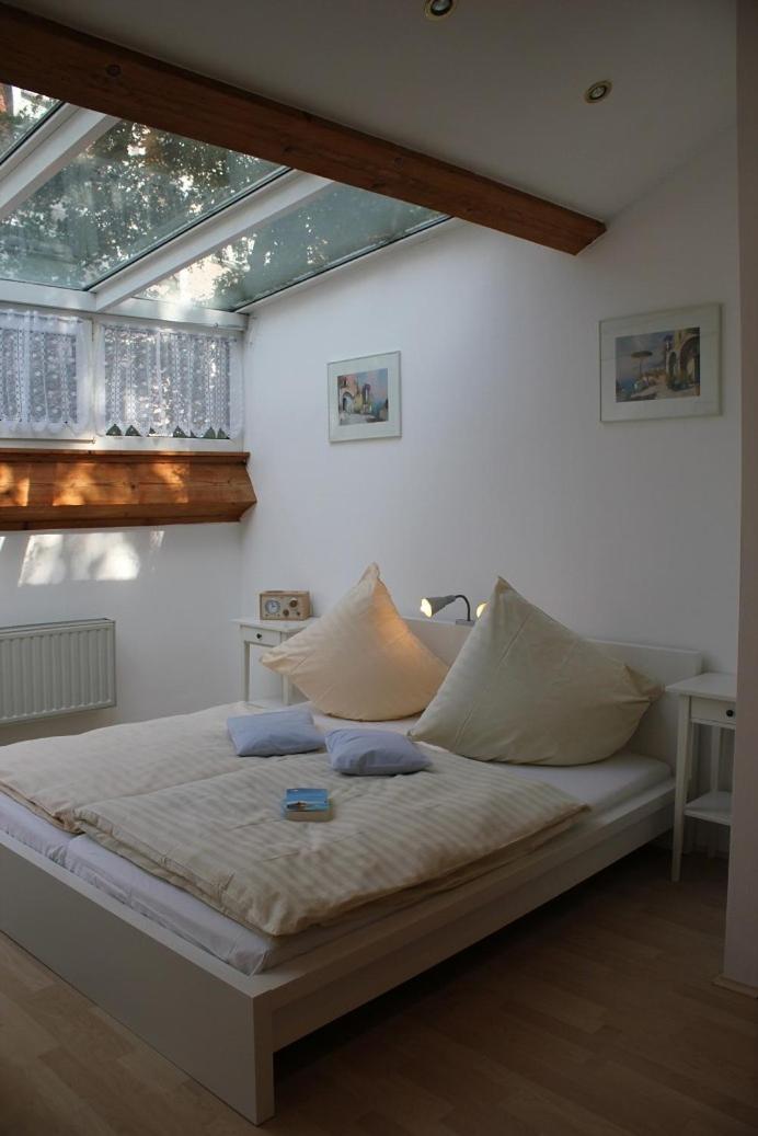 Apartment - Split Level