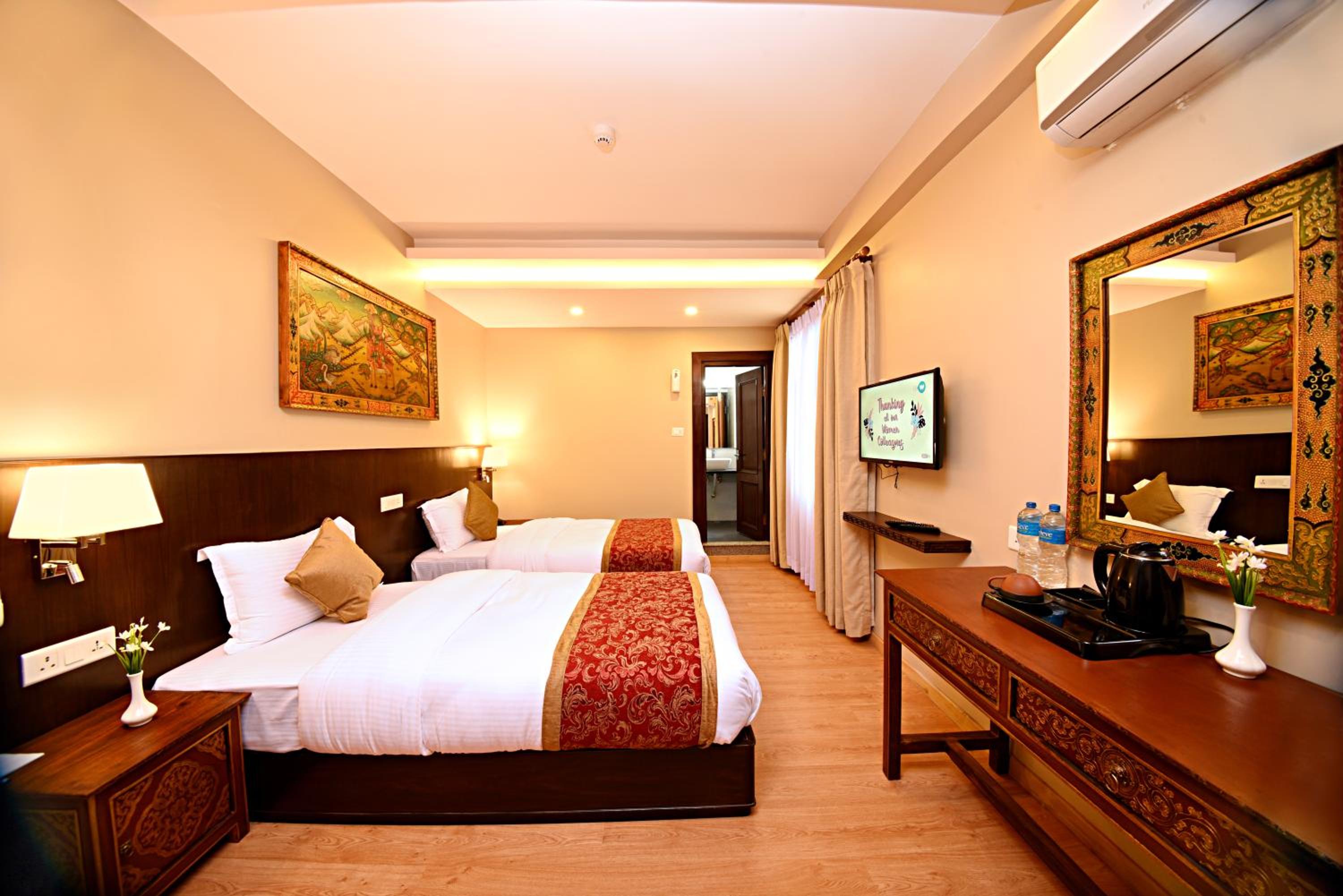 Deluxe Double or Twin Room - Photo 7