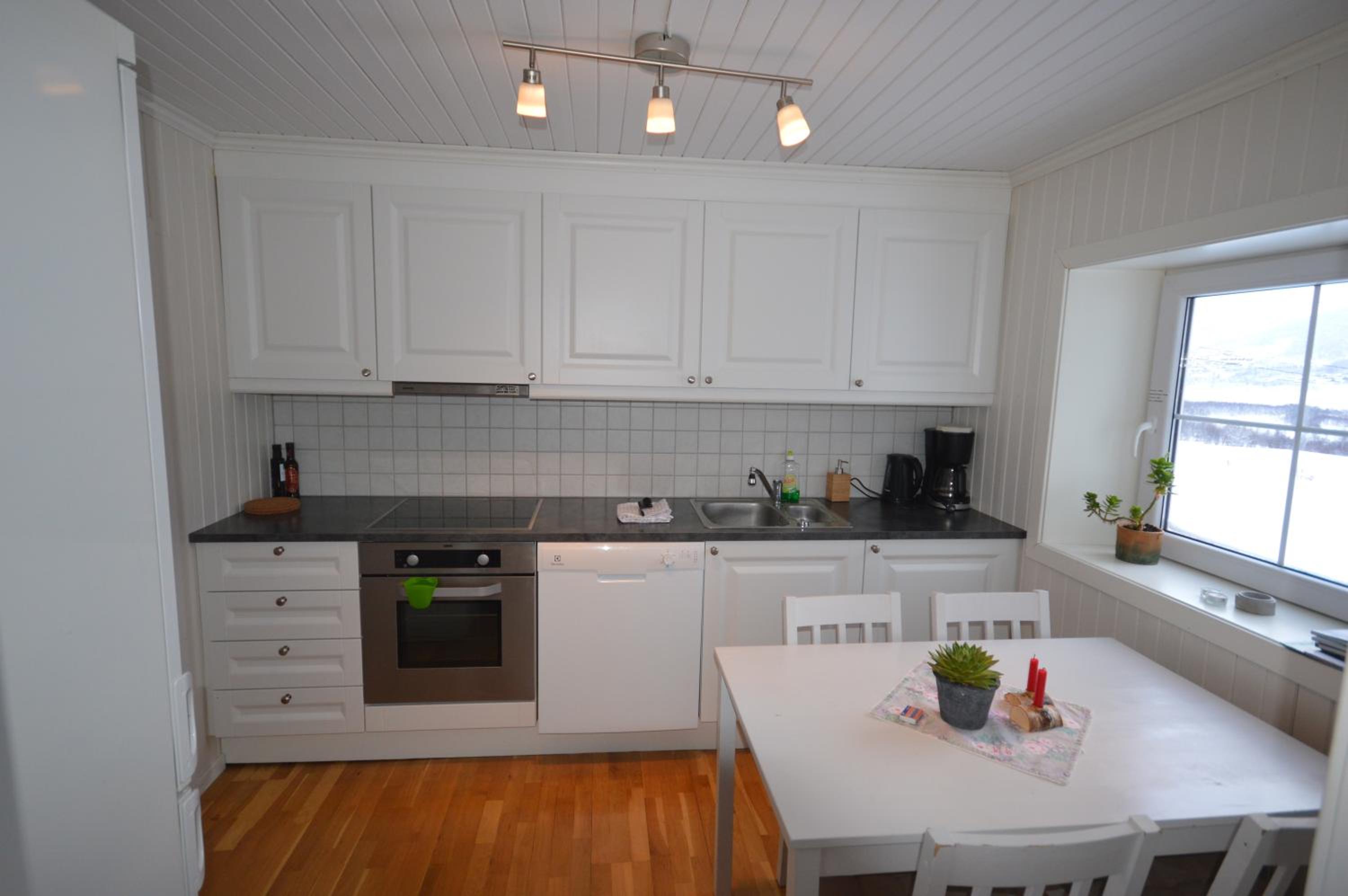 Apartment - Photo 14