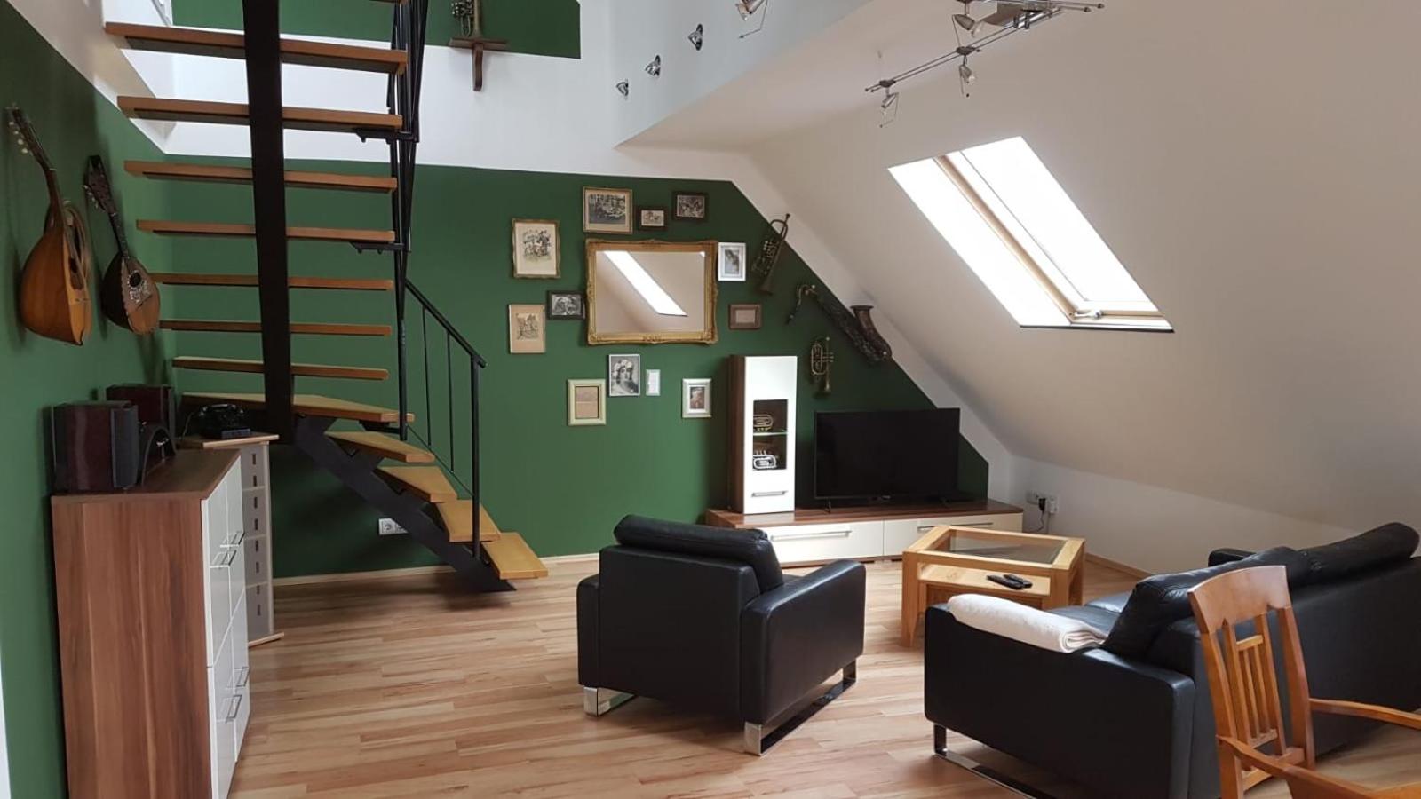 One-Bedroom Apartment - Photo 29
