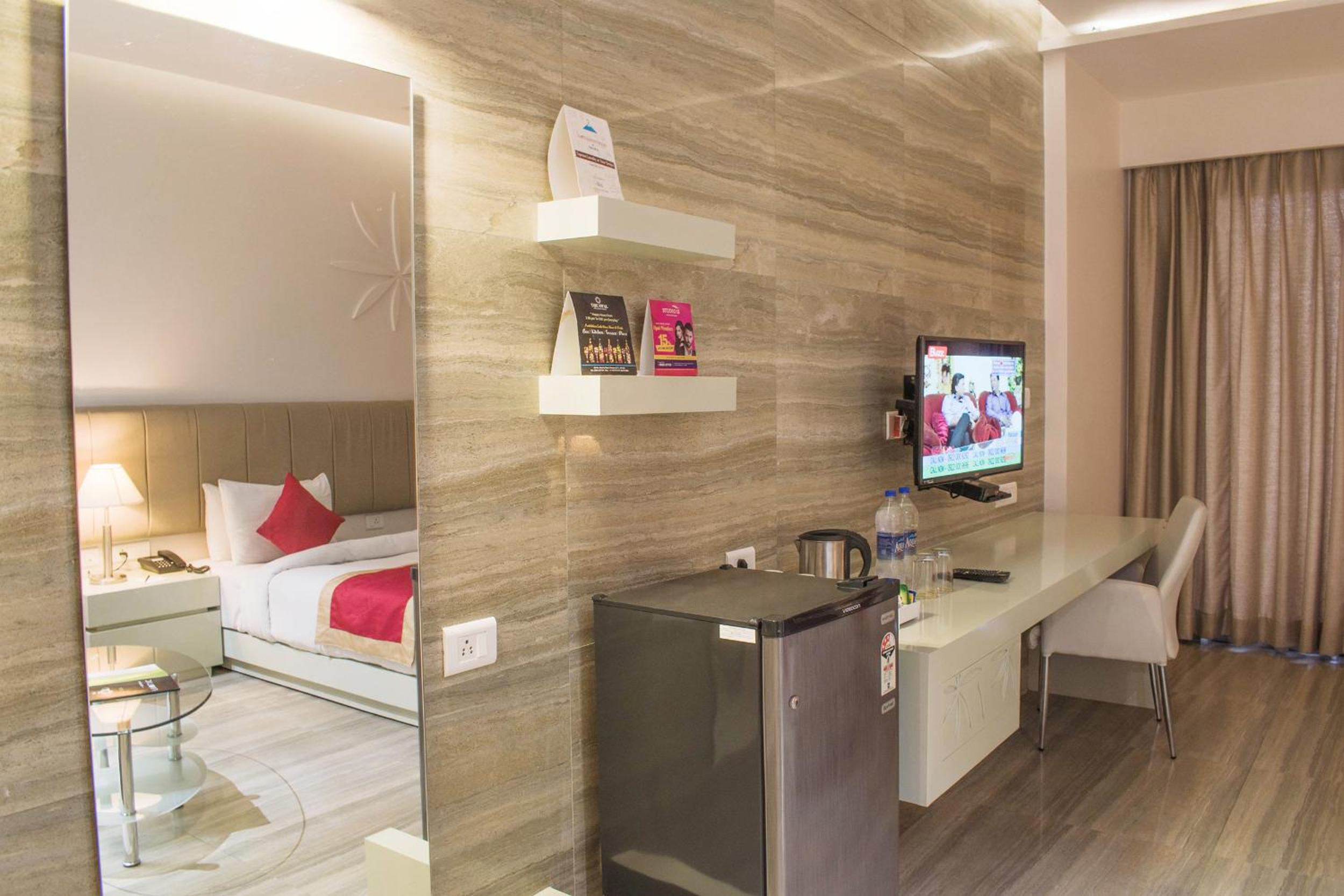 Deluxe Room - Photo 2