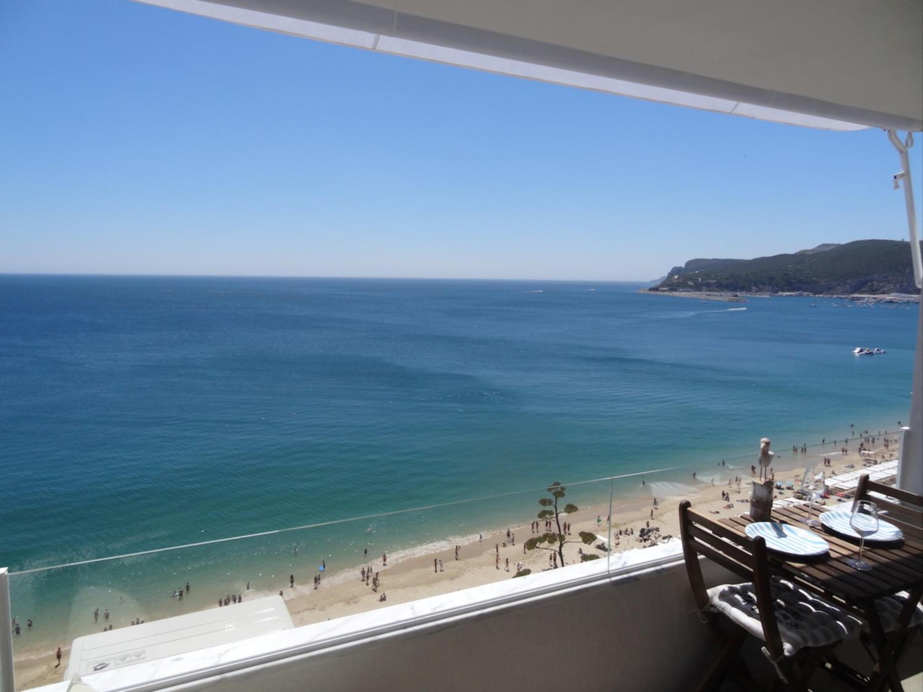 Apartment with Sea View photo 2