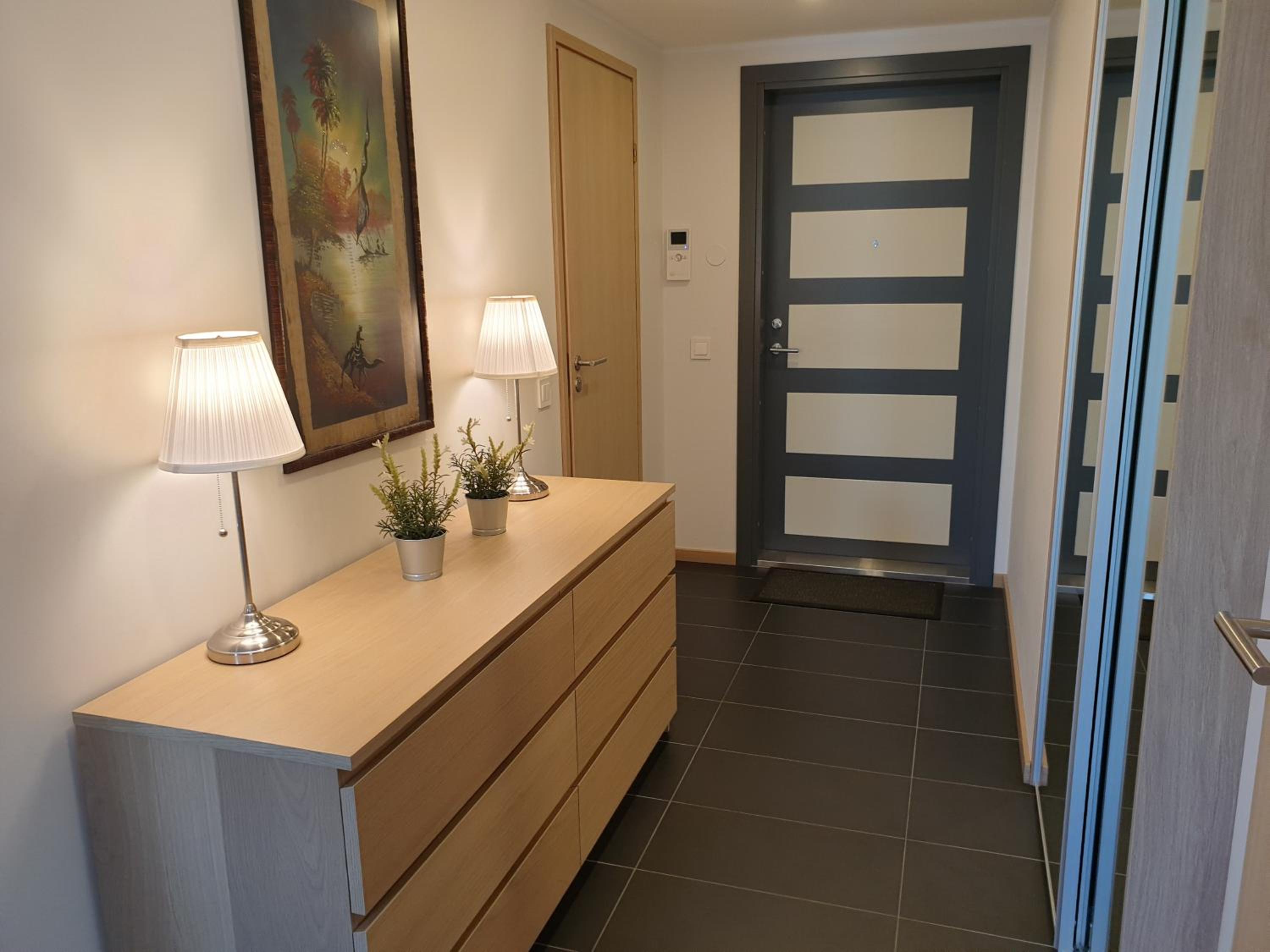 Apartment with Balcony - Photo 3