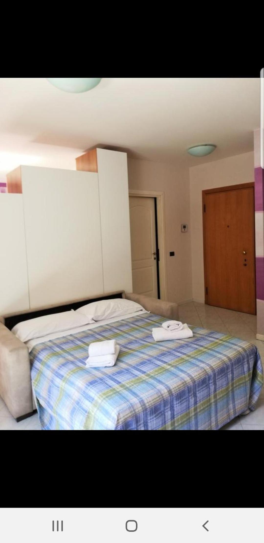 One-Bedroom Apartment (4 Adults) - Photo 13
