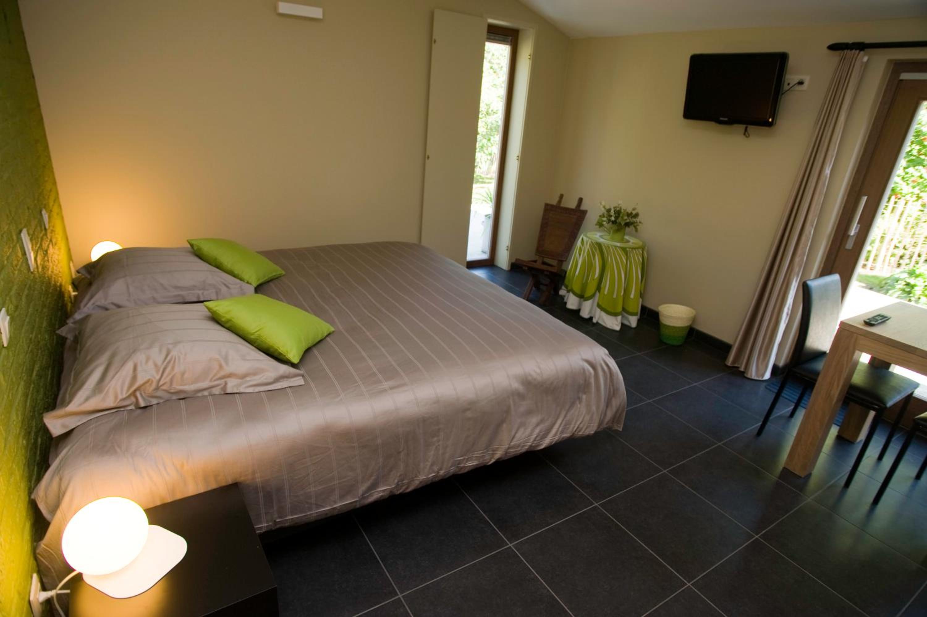 Deluxe Double Room with Balcony photo 1