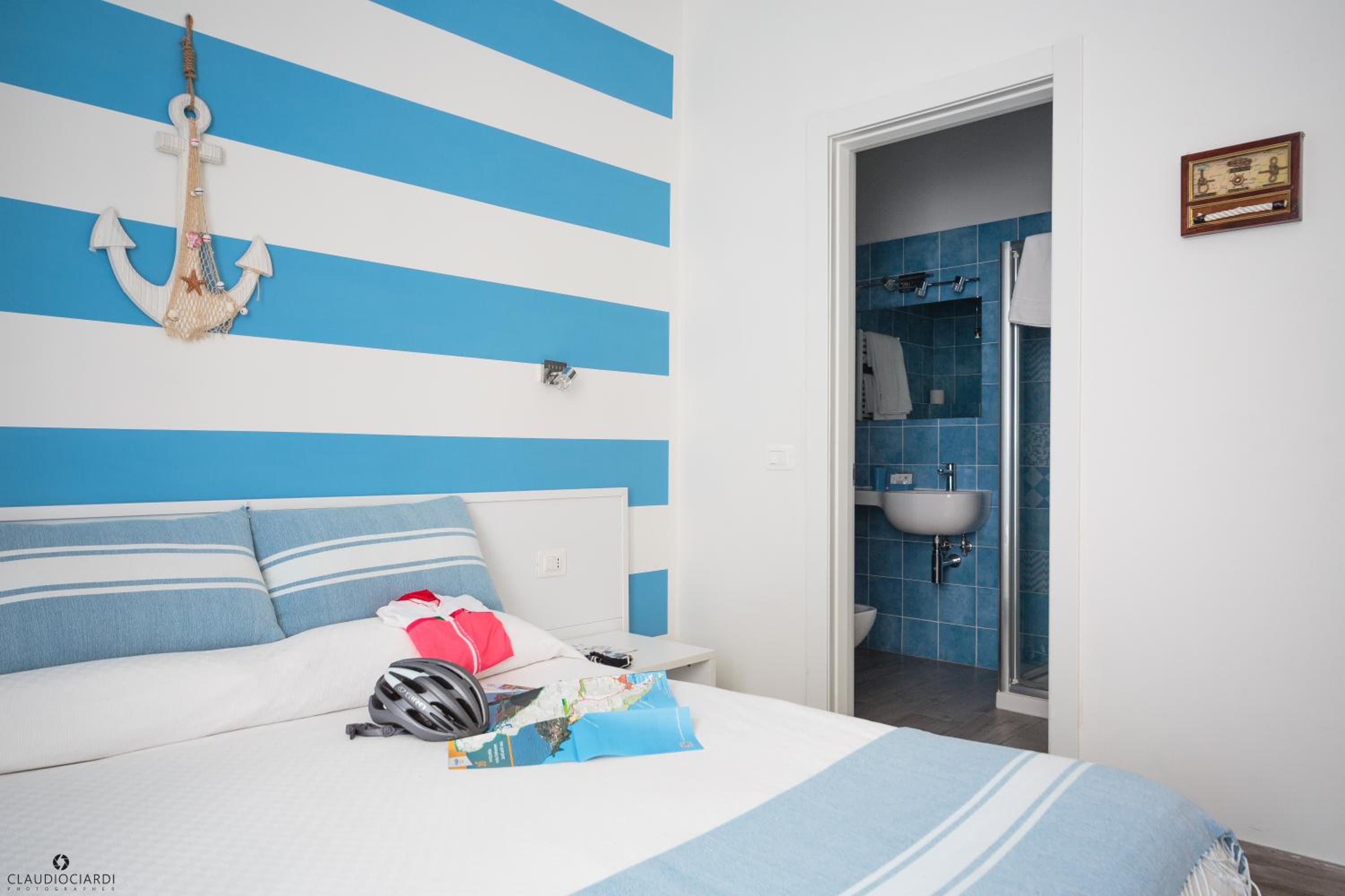Double Room - Photo 2