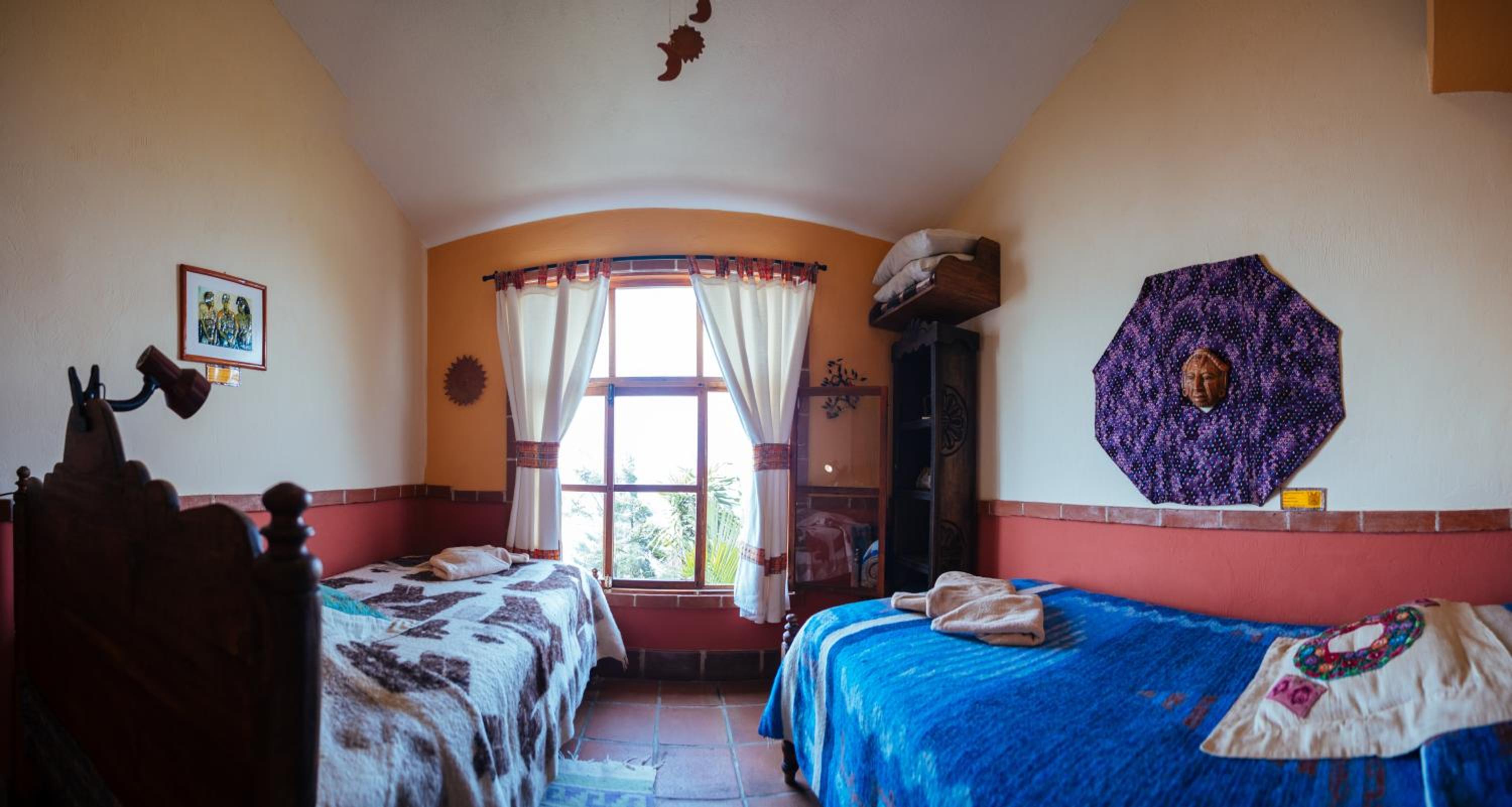 Twin Room with Shared Bathroom, photo 7