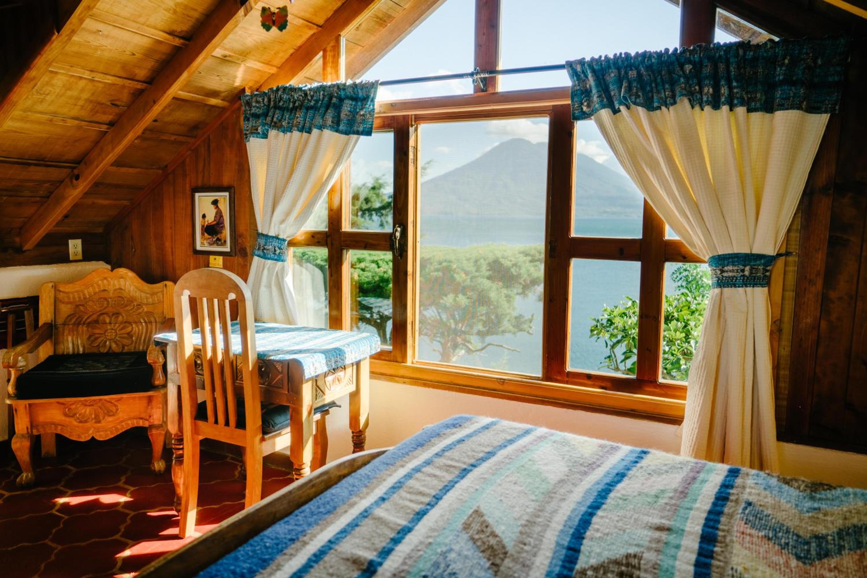 Bungalow photo 1