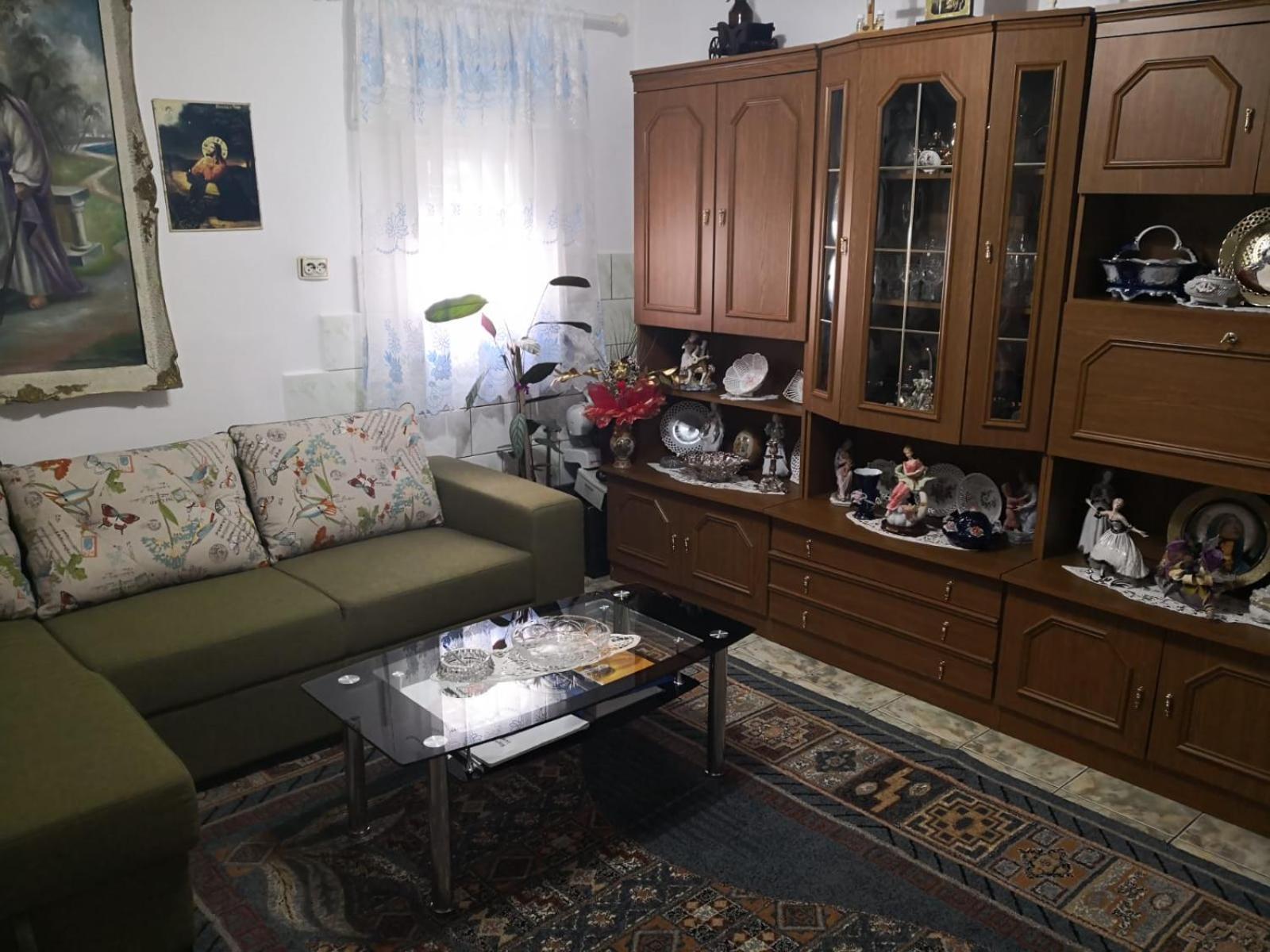 Triple Room with Private Bathroom photo 3