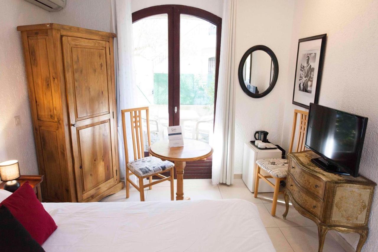 Classic Double or Twin Room with Garden View photo 1