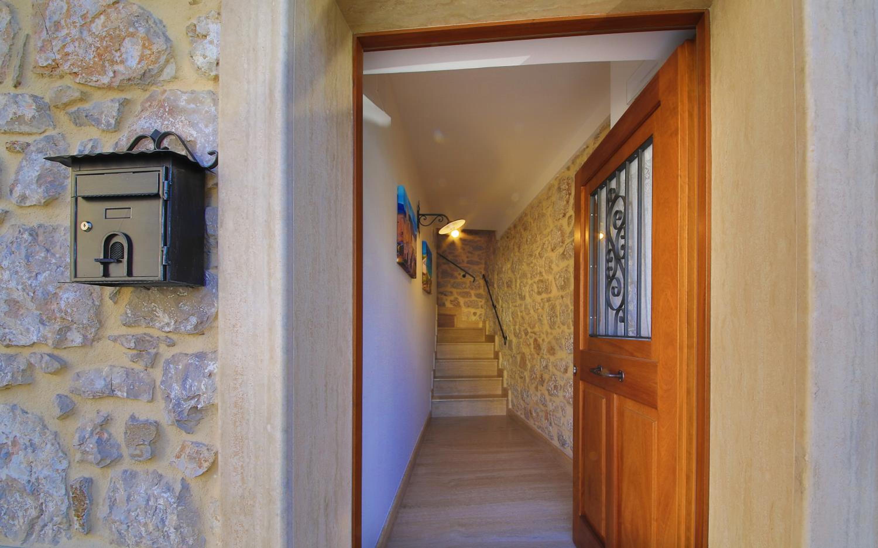 Two-Bedroom House photo 2