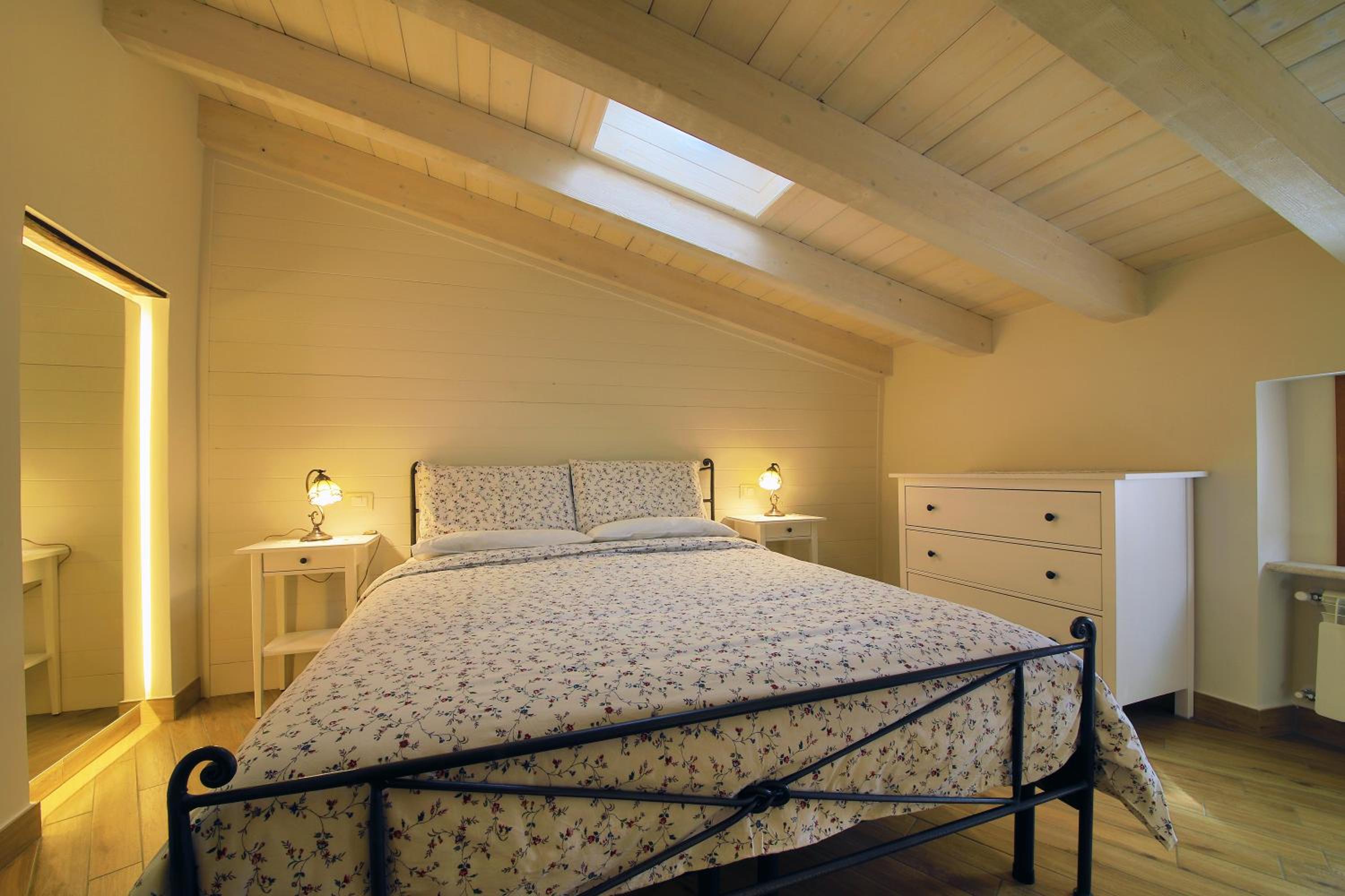 One-Bedroom House photo 2