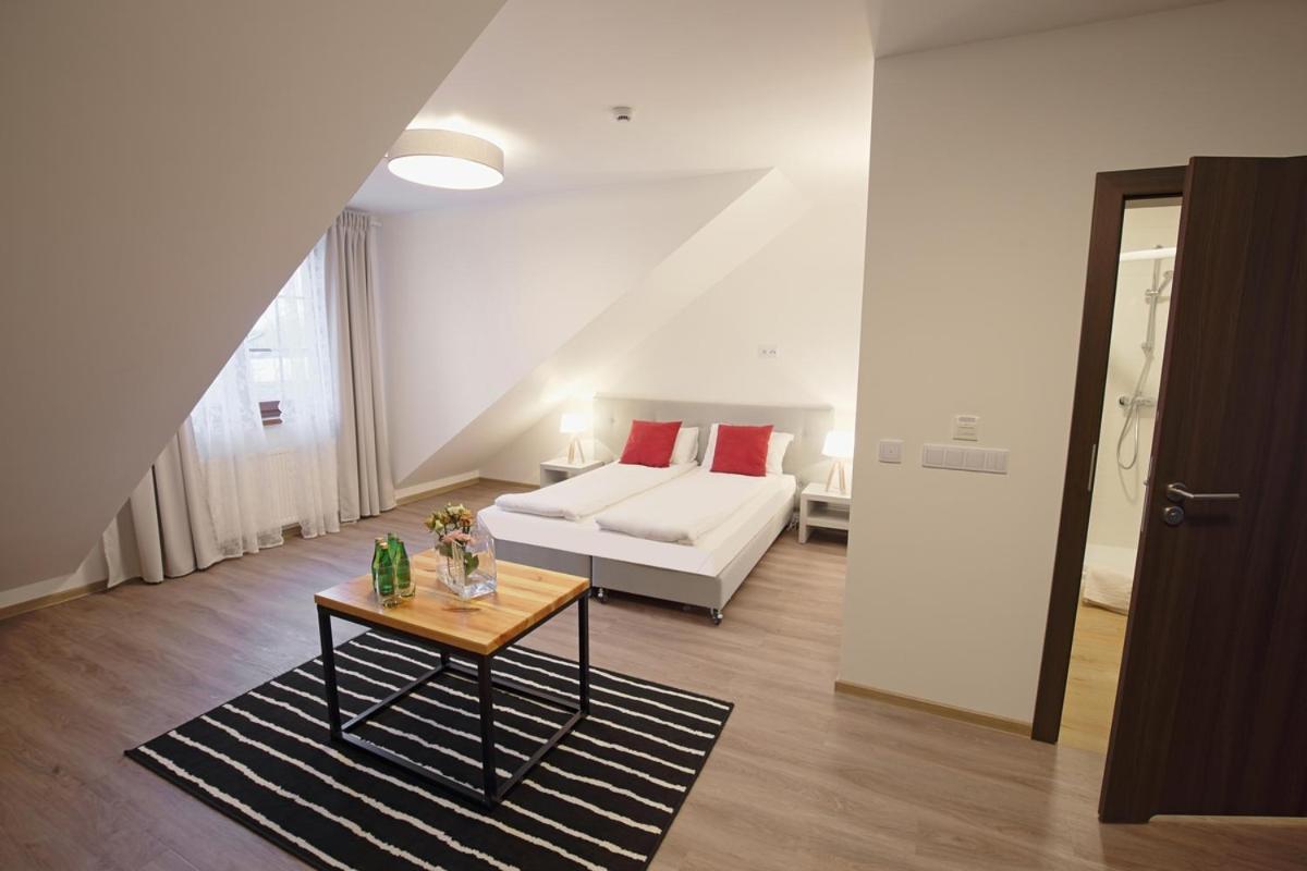 Deluxe Family Room - Photo 1