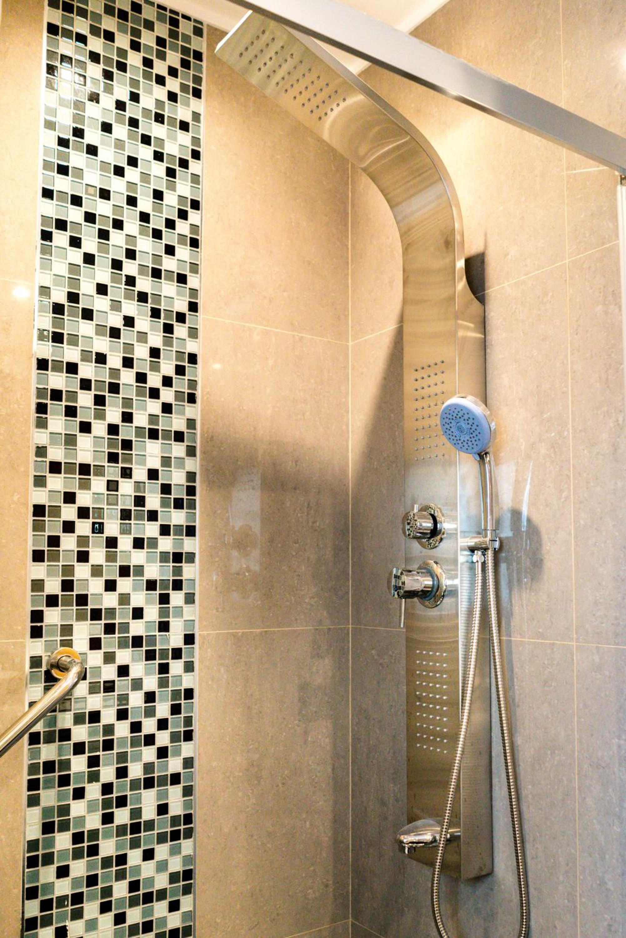 Executive Suite photo 3