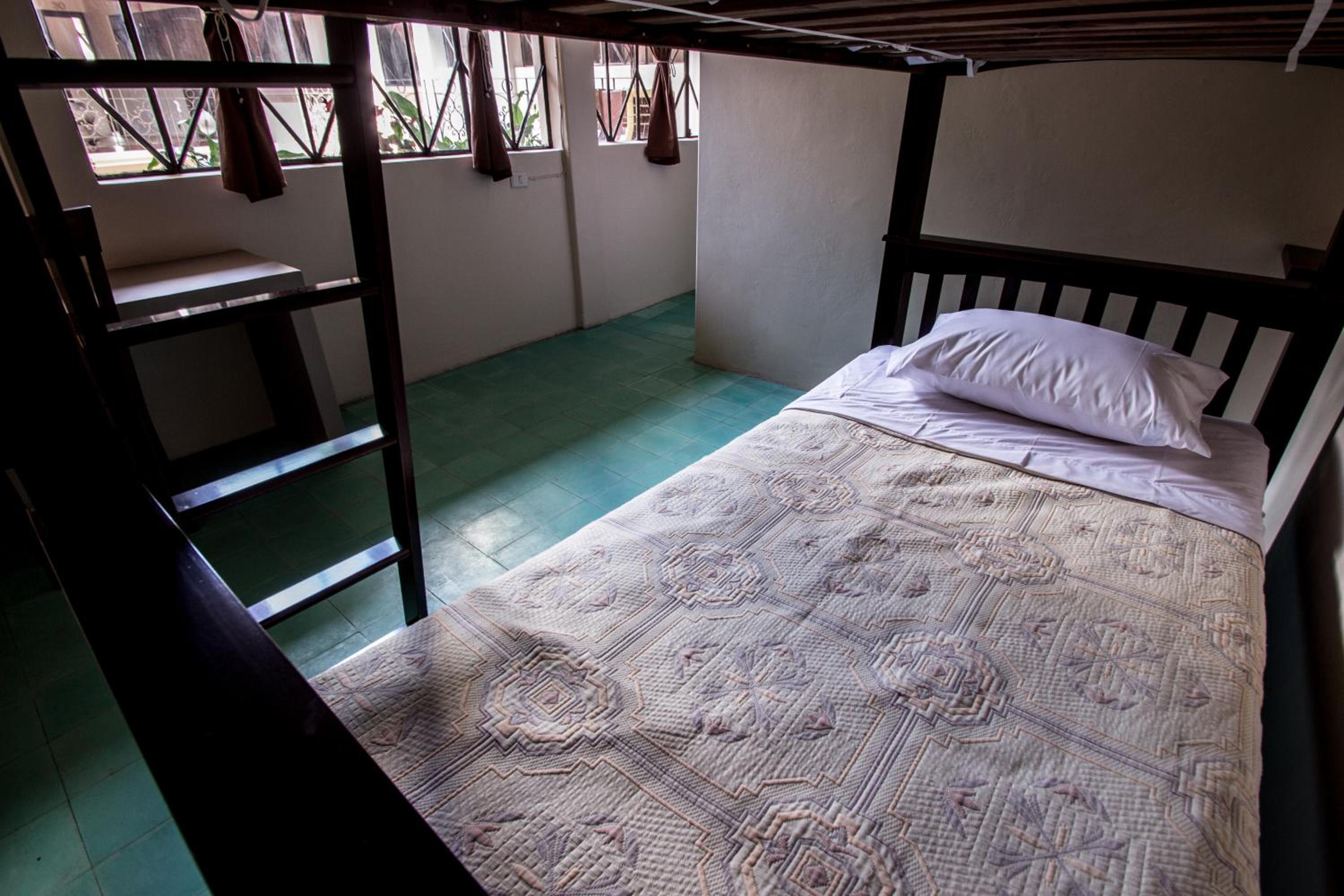 Posto Letto a Castello in Dormitorio Maschile