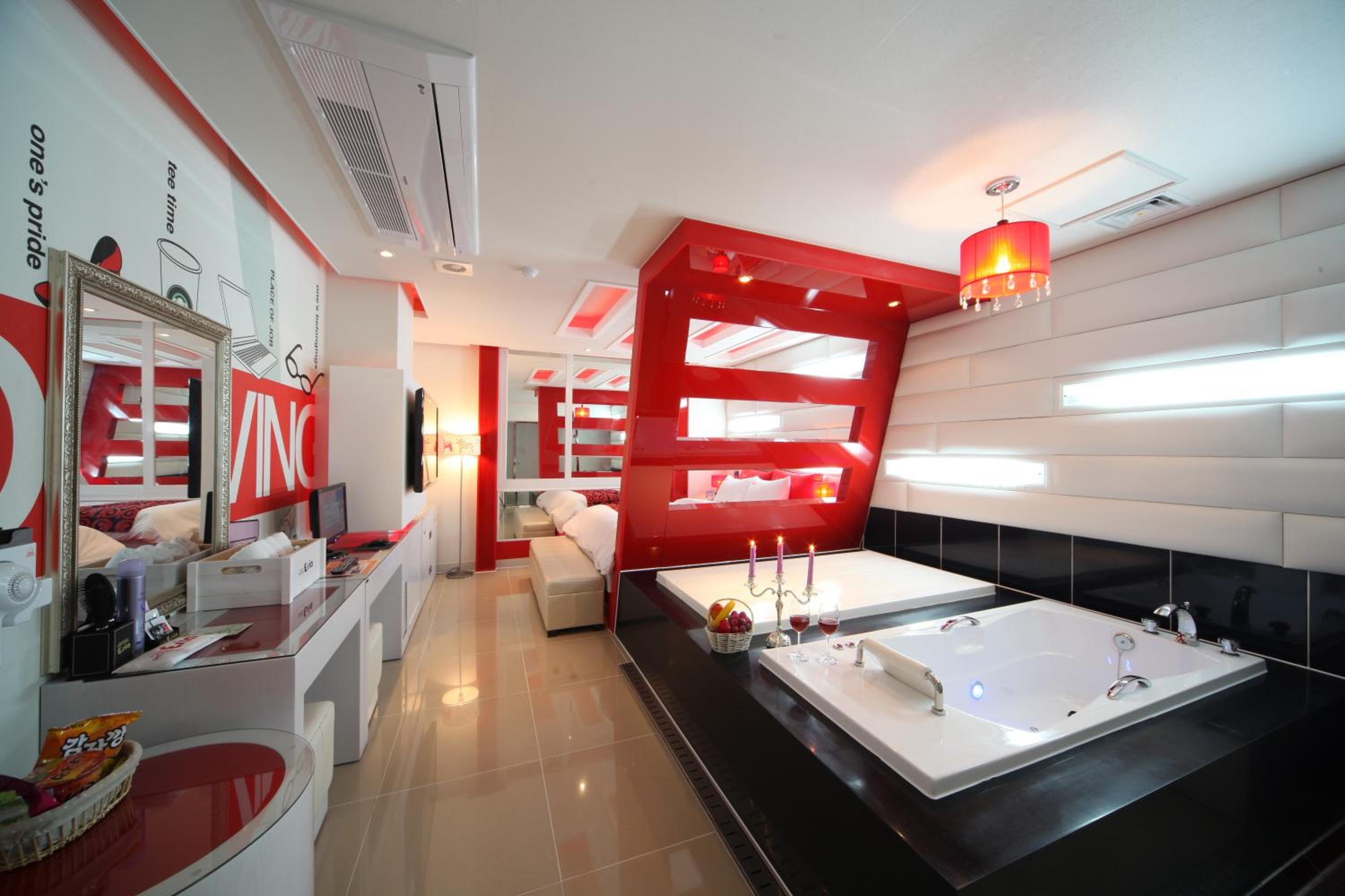 Deluxe Double Room - Photo 6
